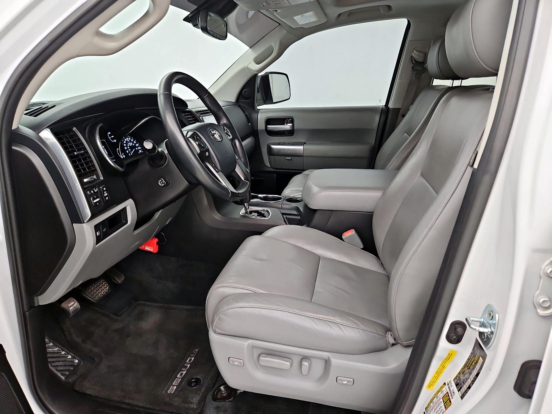 Thumbnail: 2018 Toyota Sequoia - 11