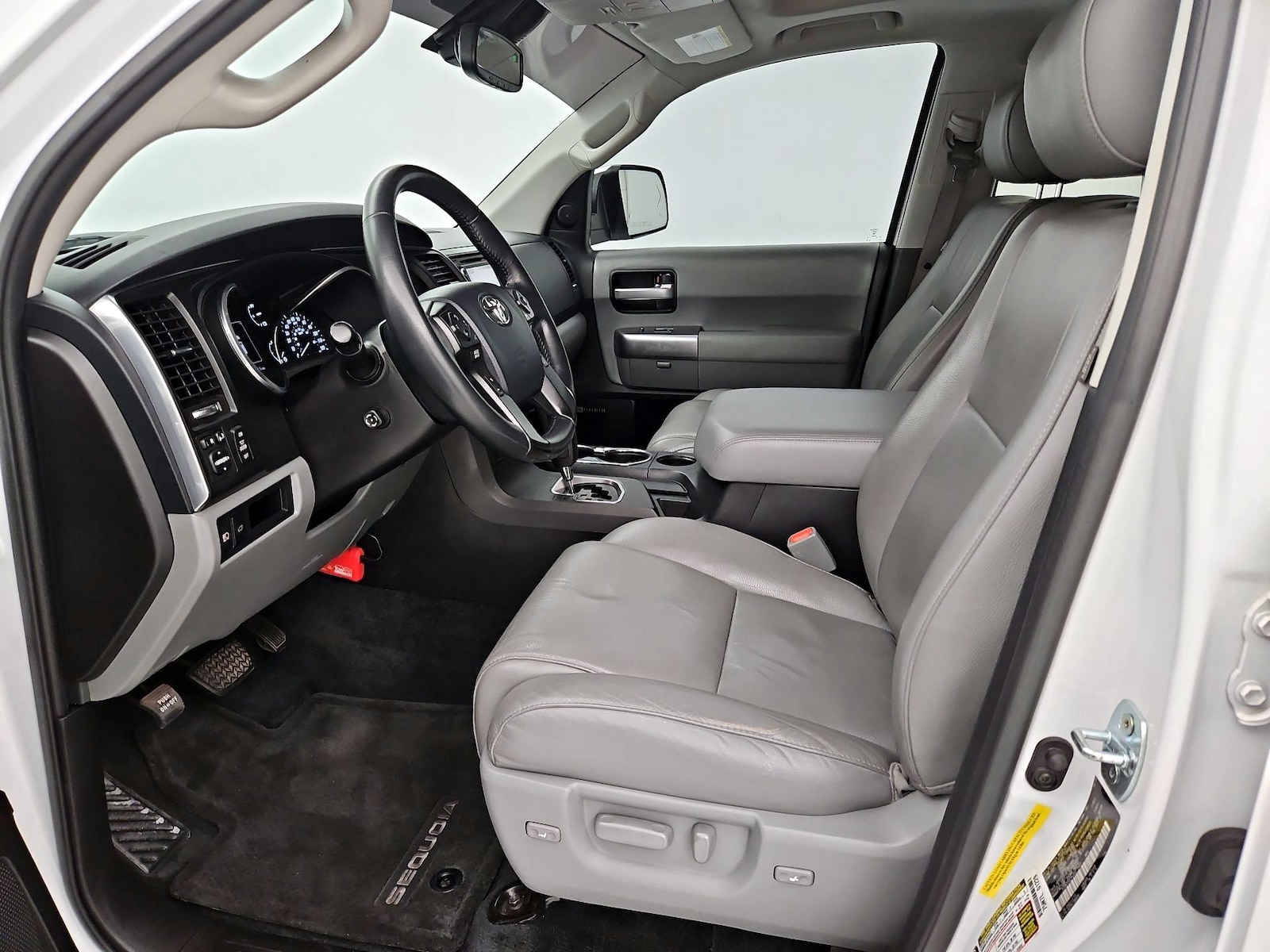 2018 Toyota Sequoia Limited - Photo 12