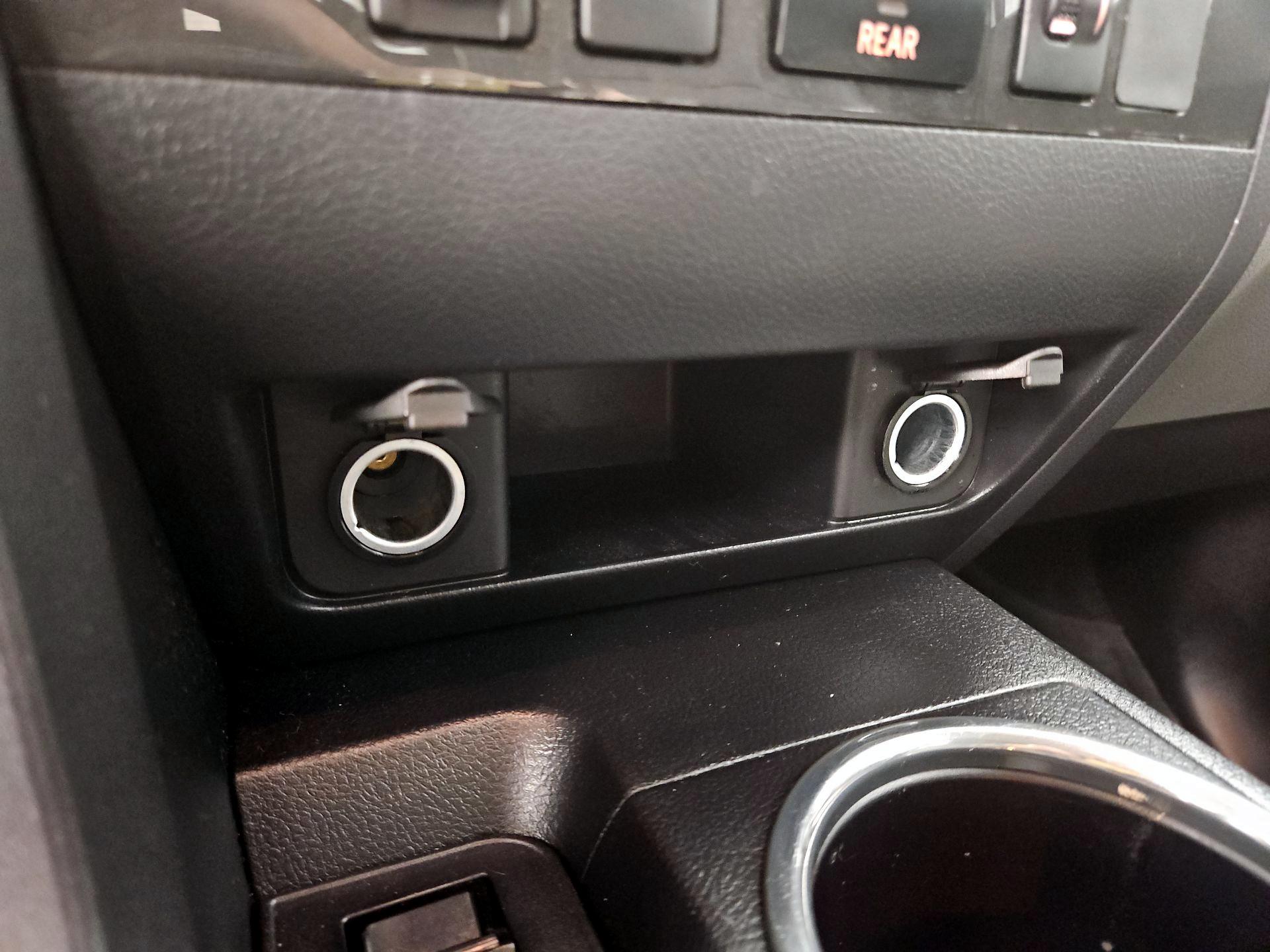 Thumbnail: 2018 Toyota Sequoia - 19