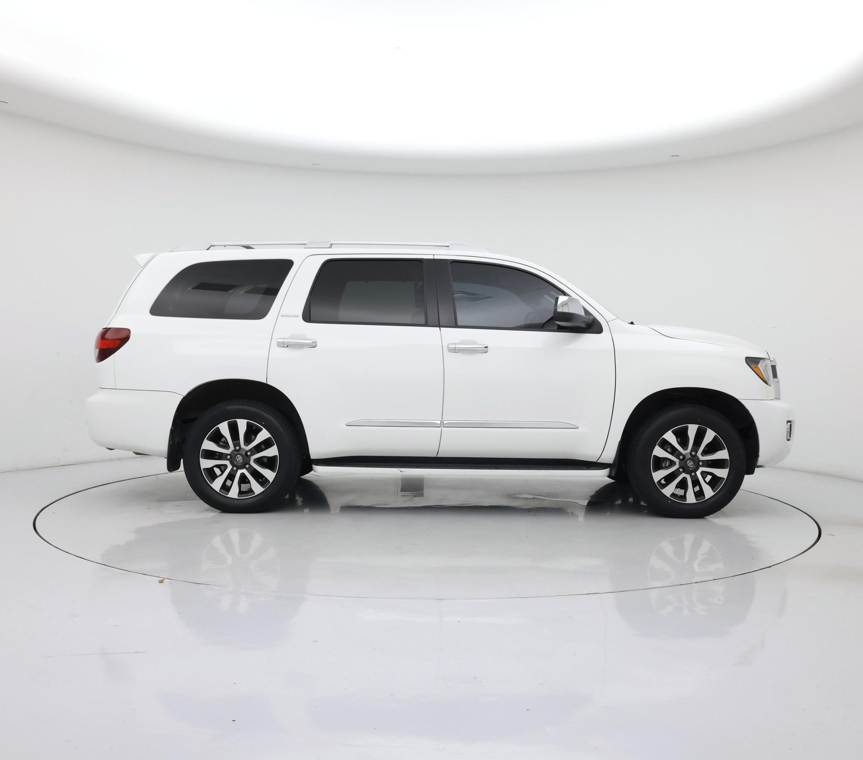 Thumbnail: 2018 Toyota Sequoia - 7