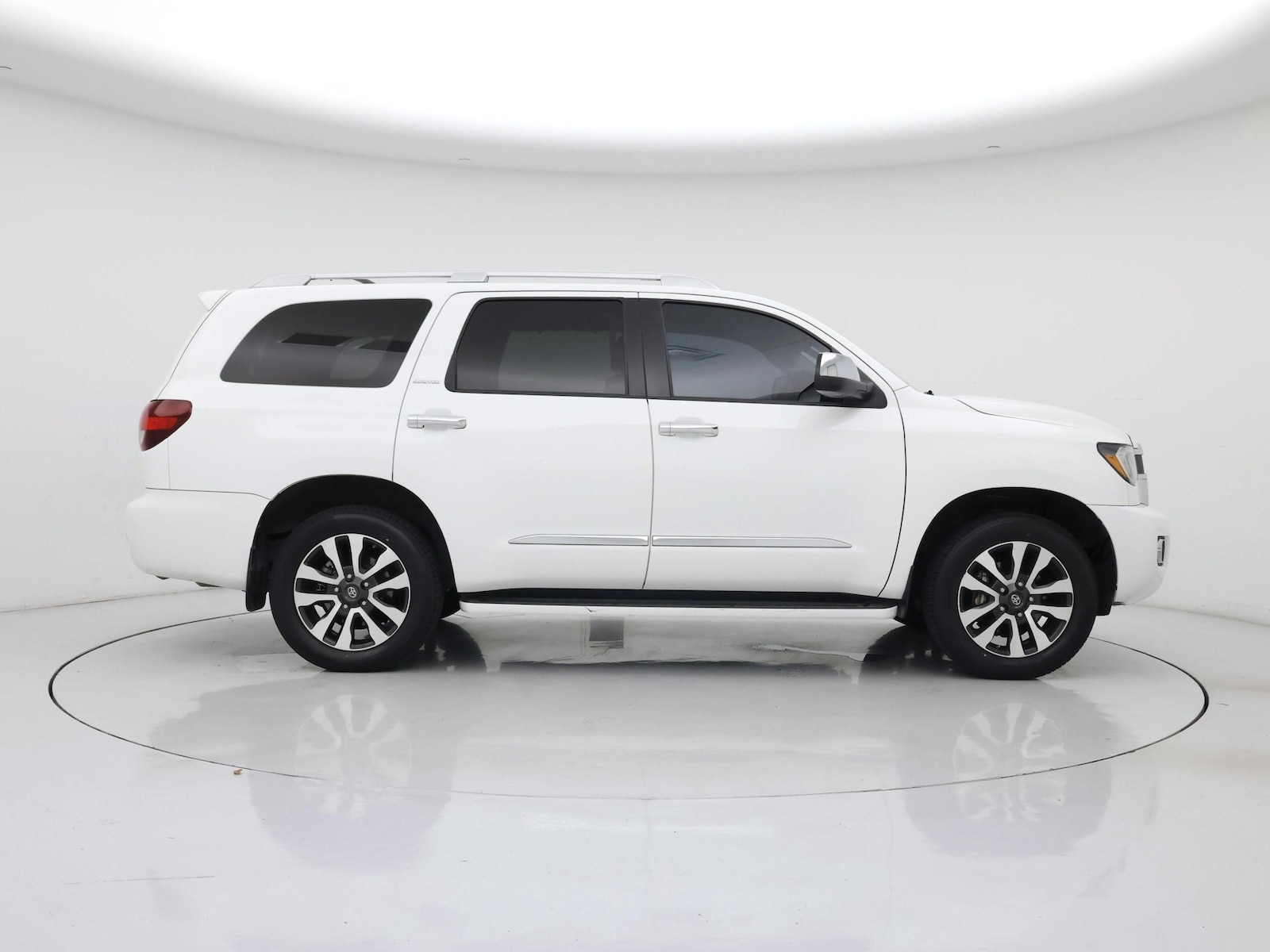 2018 Toyota Sequoia Limited - Photo 8