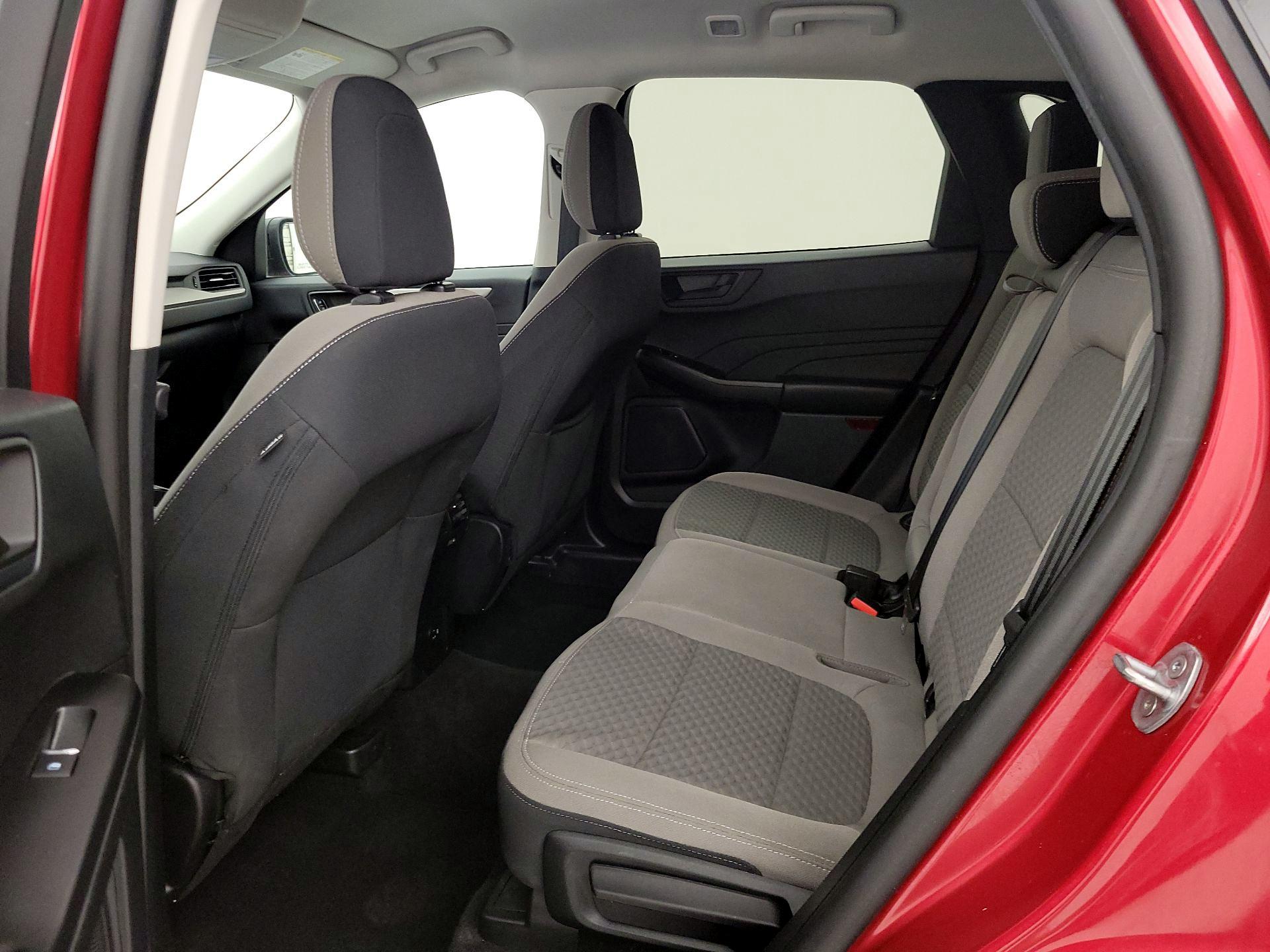 Thumbnail: 2022 Ford Escape - 20