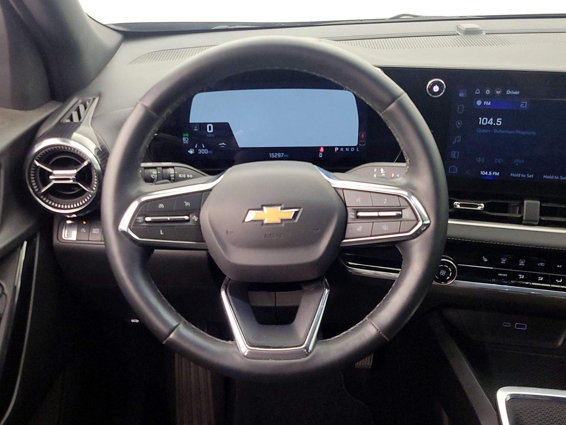 Thumbnail: 2025 Chevrolet Equinox - 10
