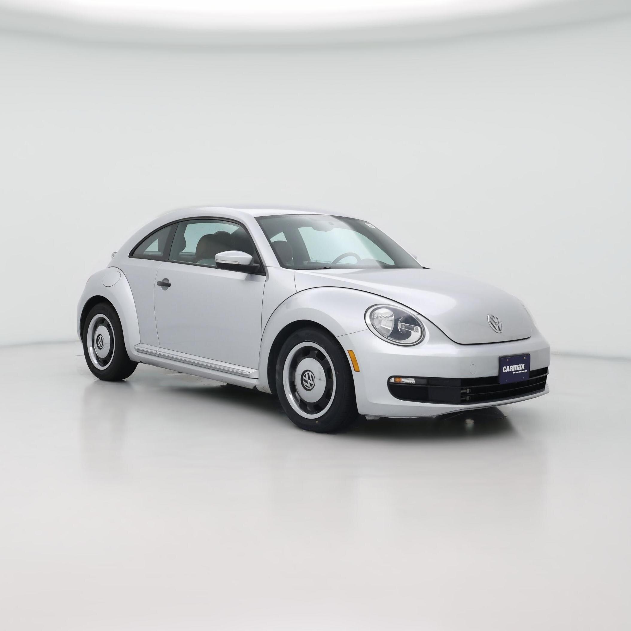 Thumbnail: 2015 Volkswagen Beetle - 1