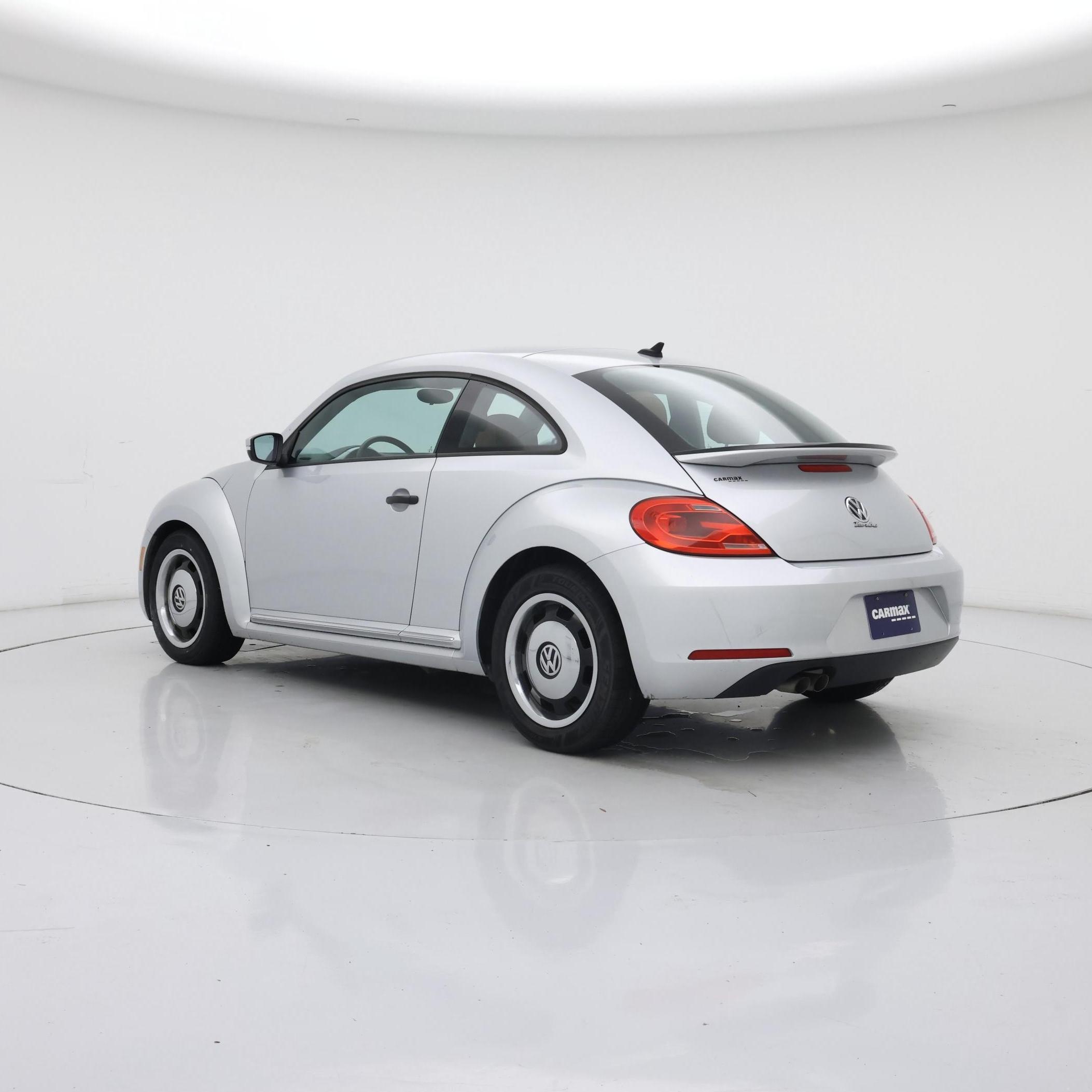 Thumbnail: 2015 Volkswagen Beetle - 2