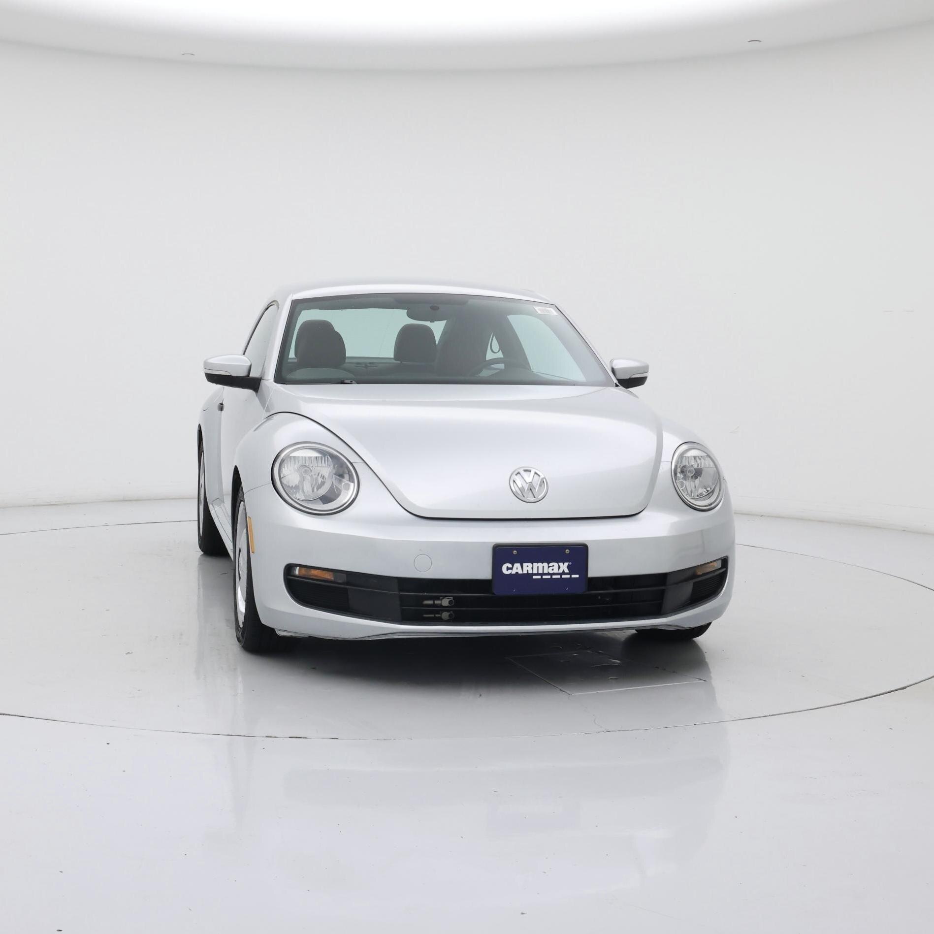 Thumbnail: 2015 Volkswagen Beetle - 5