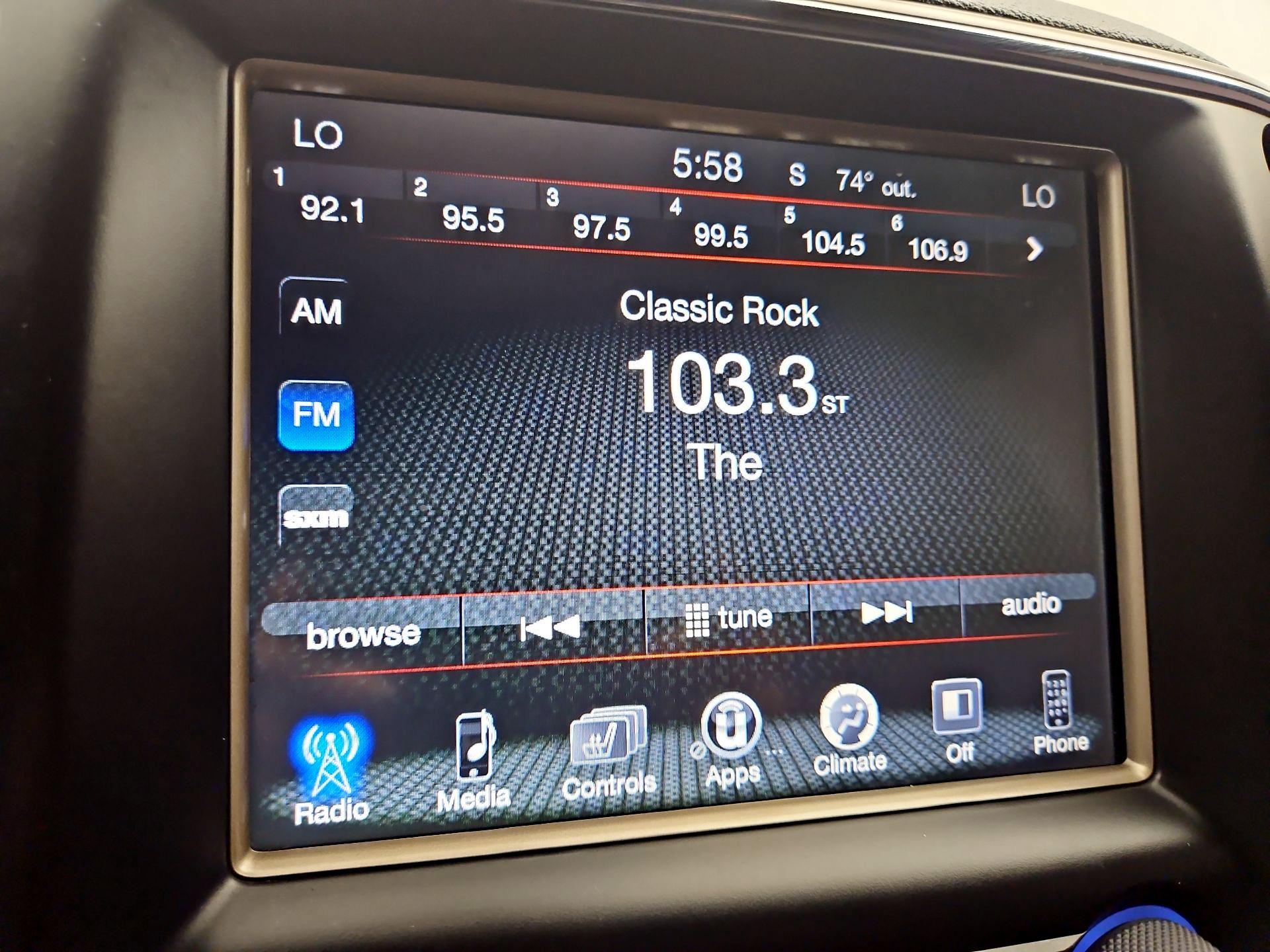Thumbnail: 2014 Jeep Grand Cherokee - 15