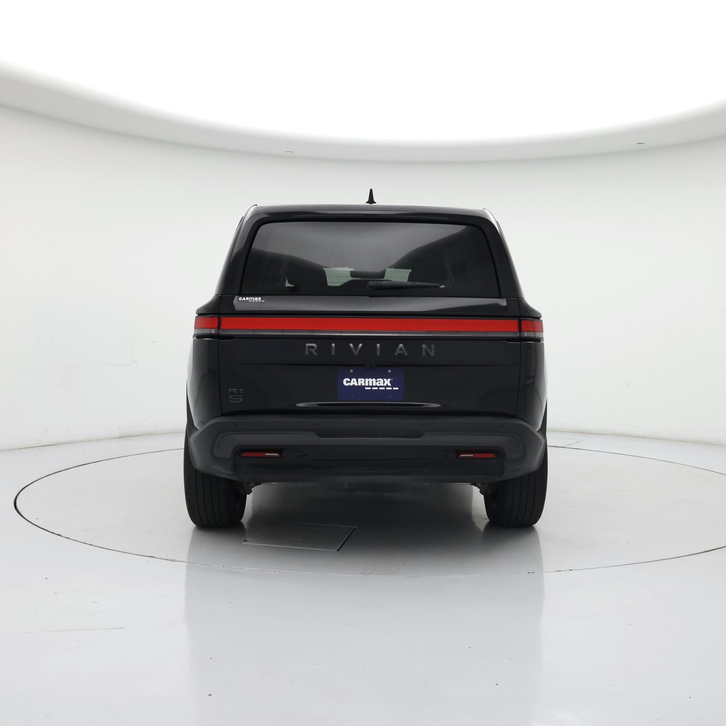 Thumbnail: 2025 Rivian R1S - 6