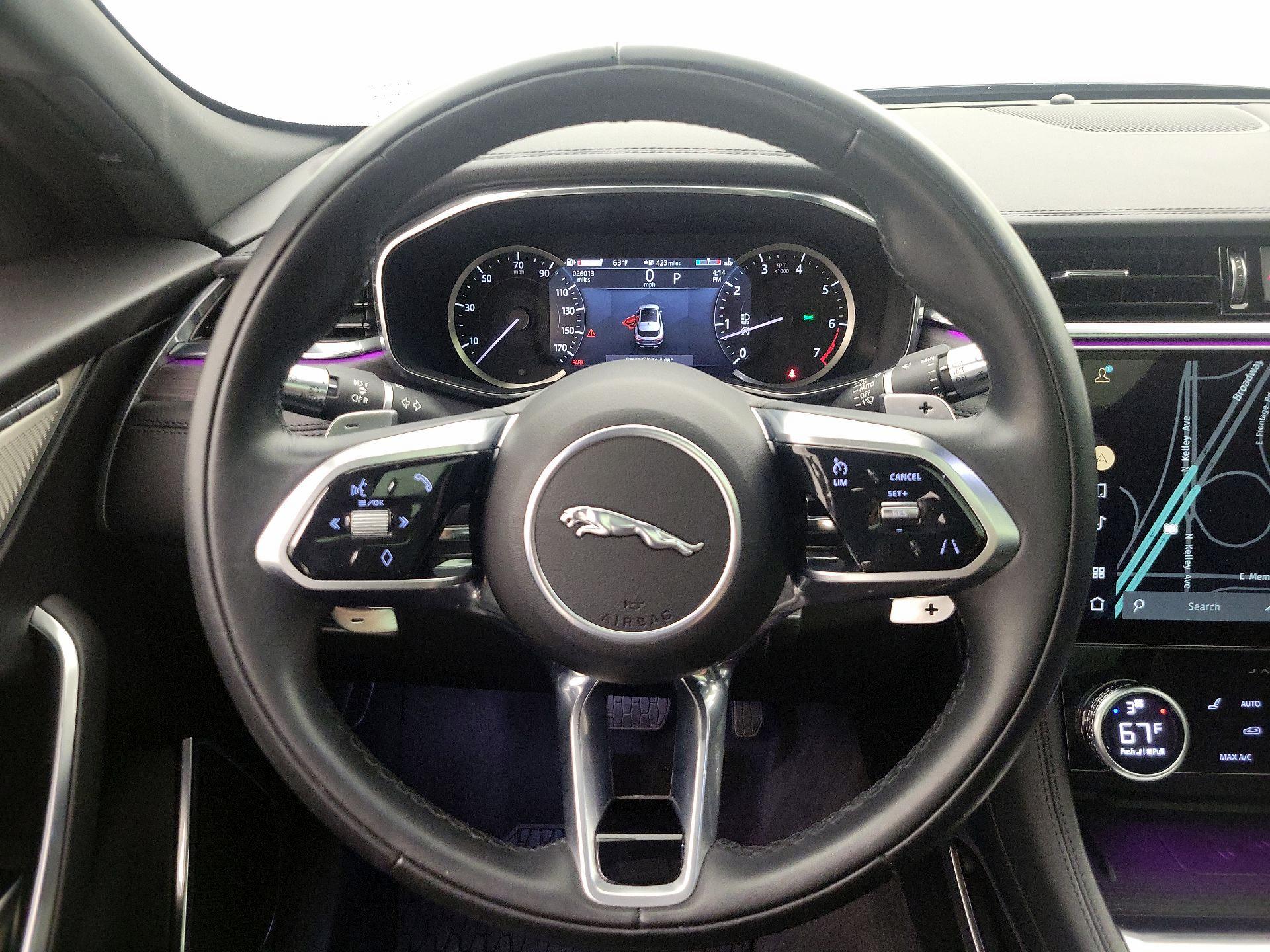 Thumbnail: 2022 Jaguar F-Pace - 10