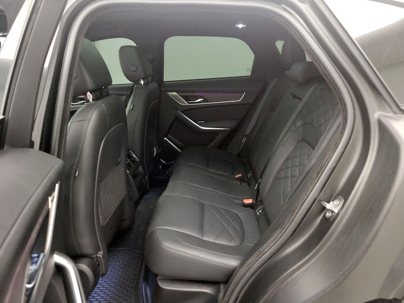 2022 Jaguar F-Pace S - Photo 22