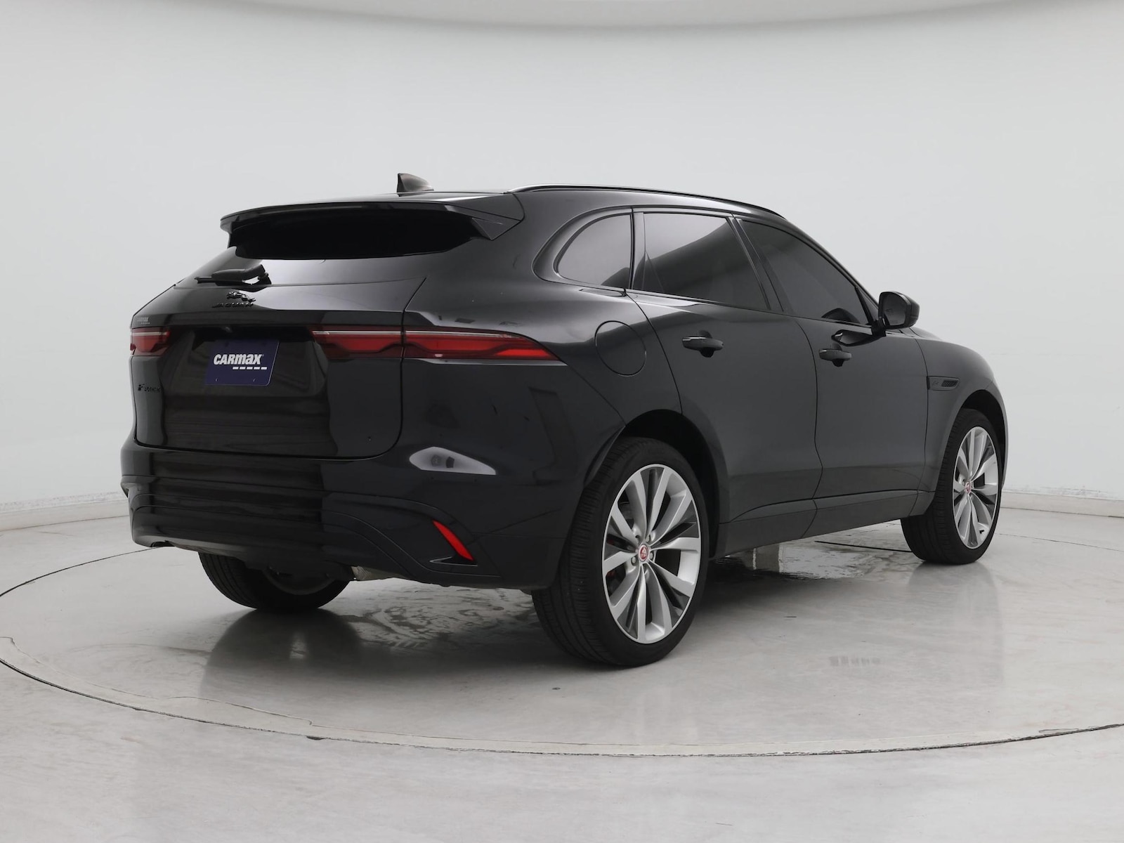 2022 Jaguar F-Pace S - Photo 9