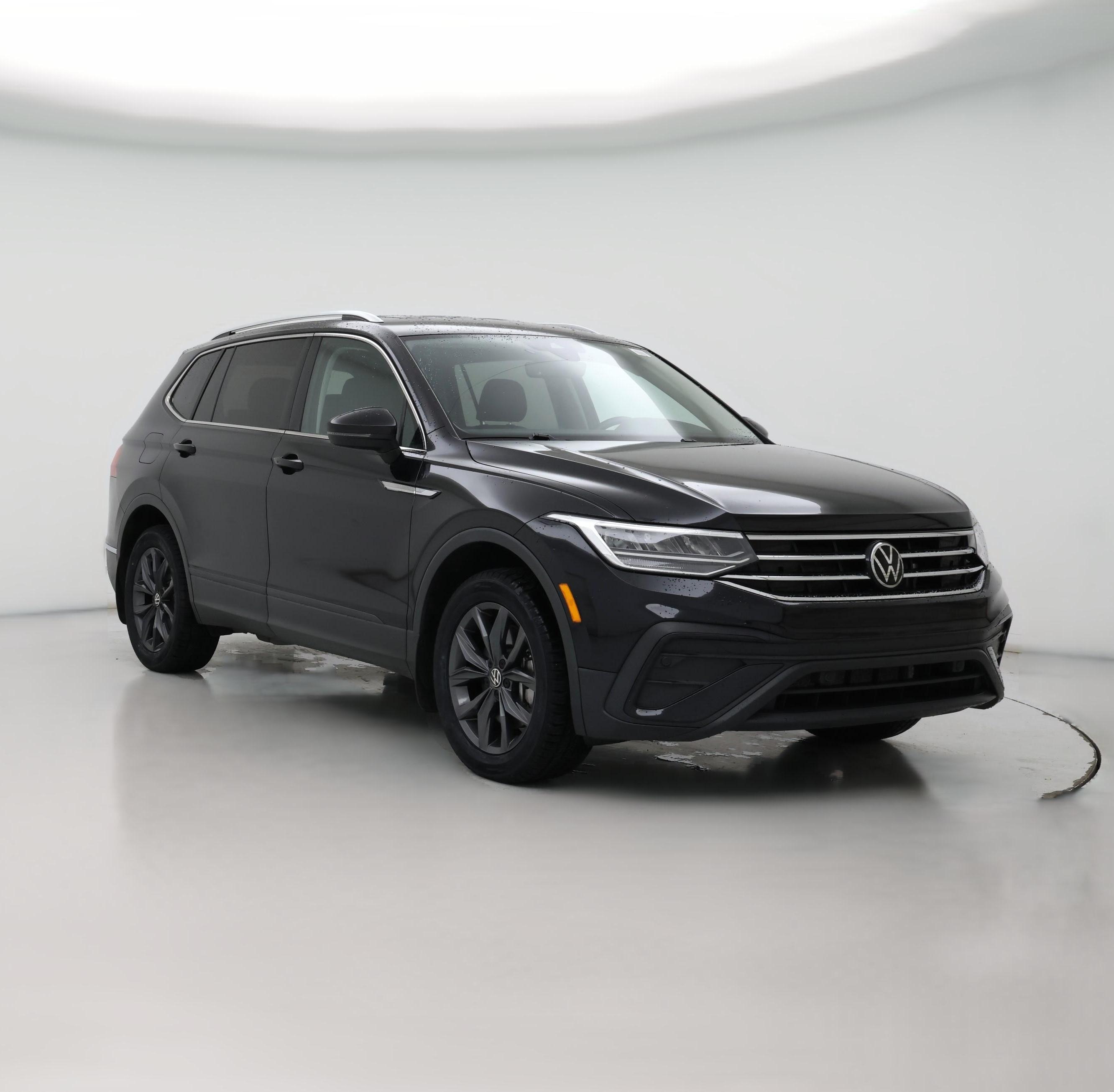 Thumbnail: 2022 Volkswagen Tiguan - 1