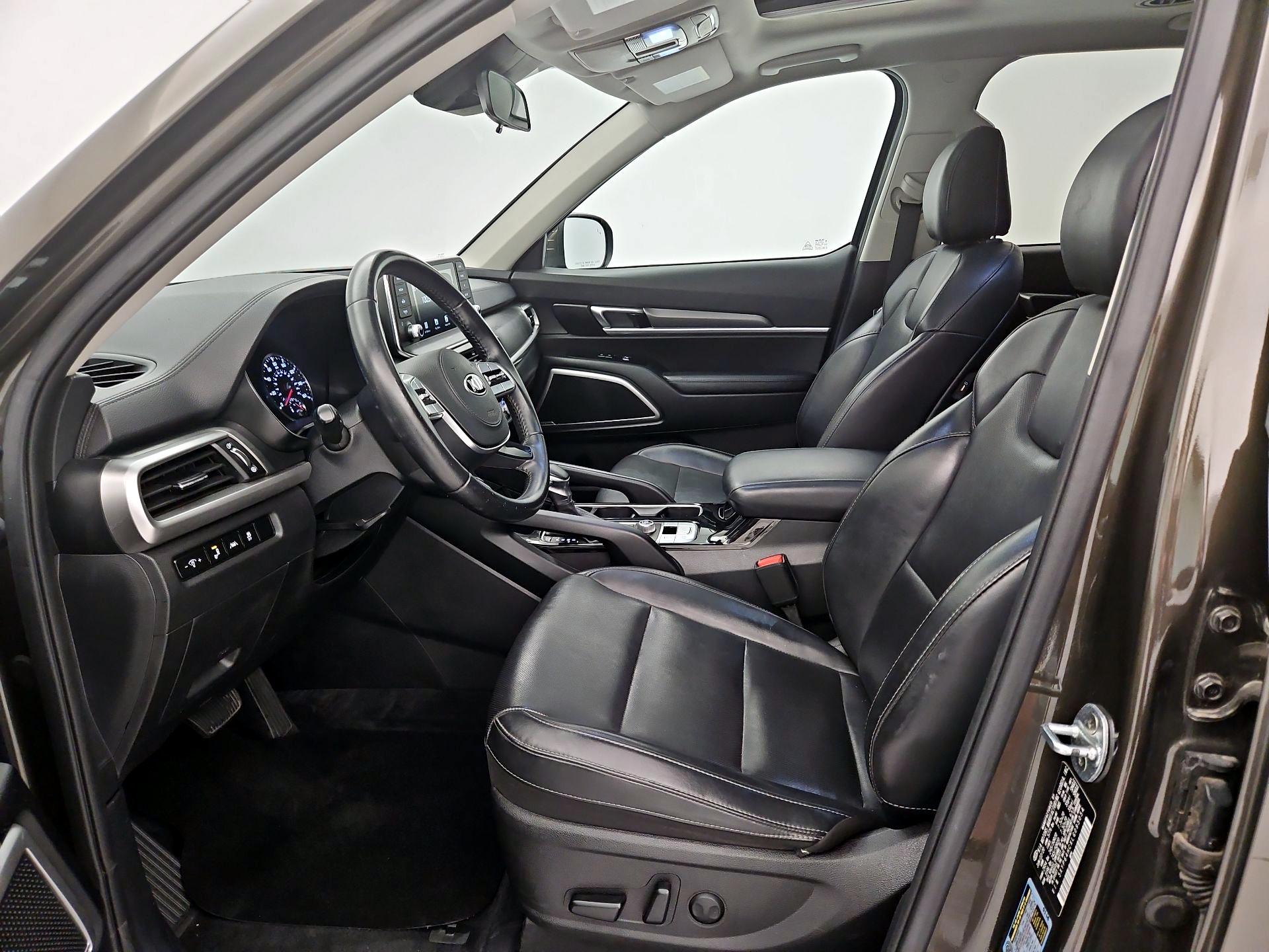 Thumbnail: 2020 Kia Telluride - 11