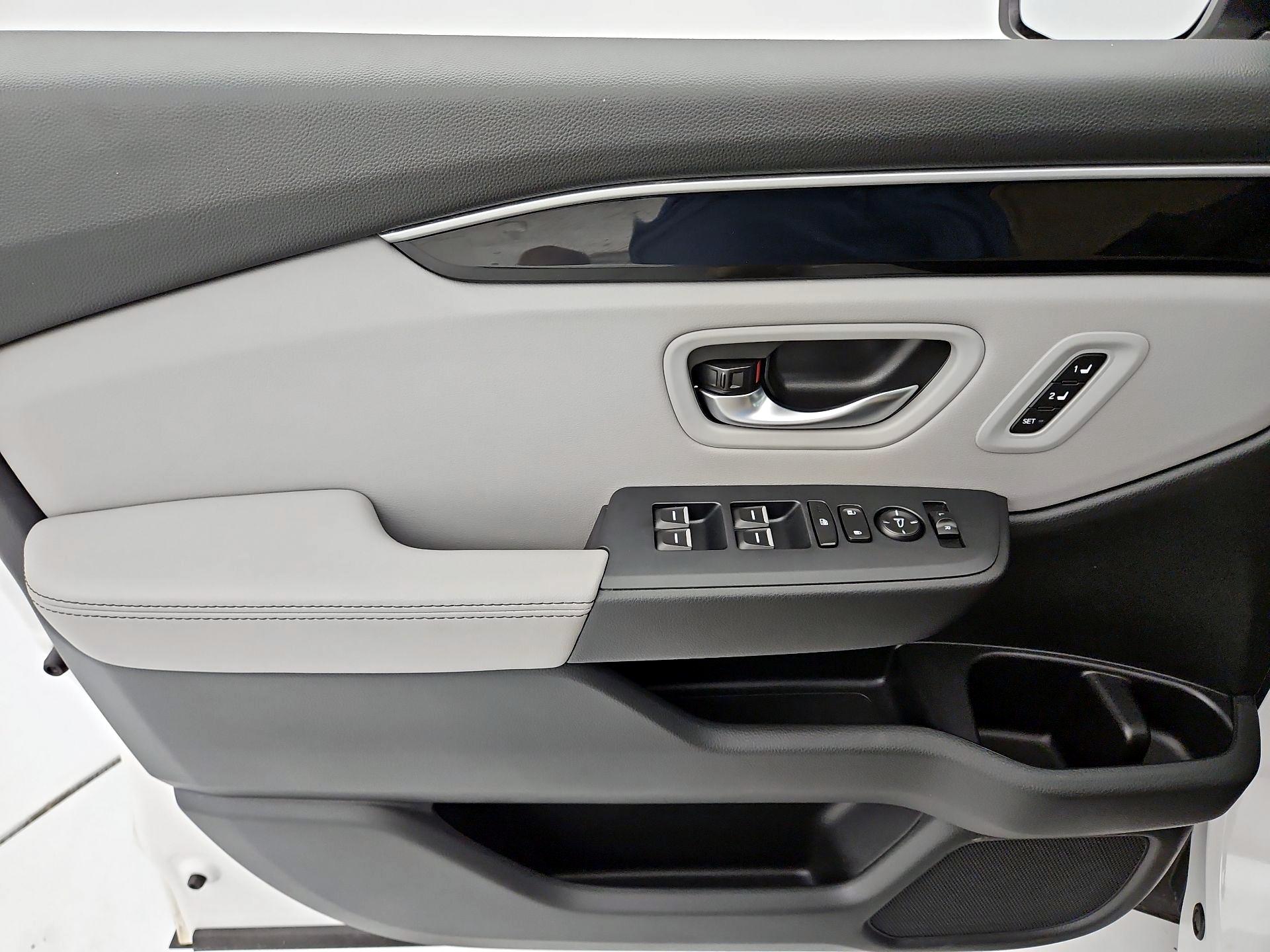 Thumbnail: 2025 Honda Pilot - 12