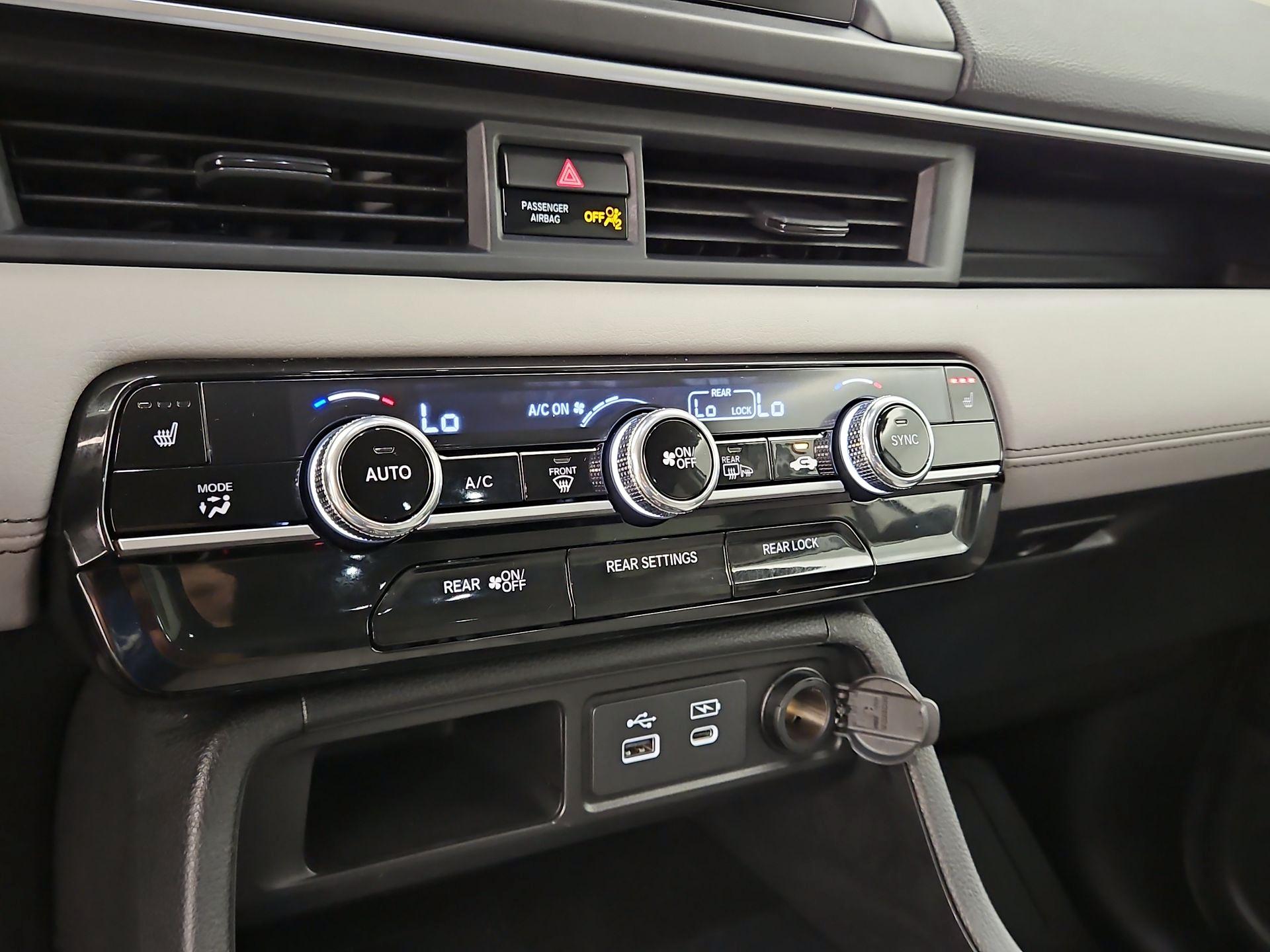 Thumbnail: 2025 Honda Pilot - 16