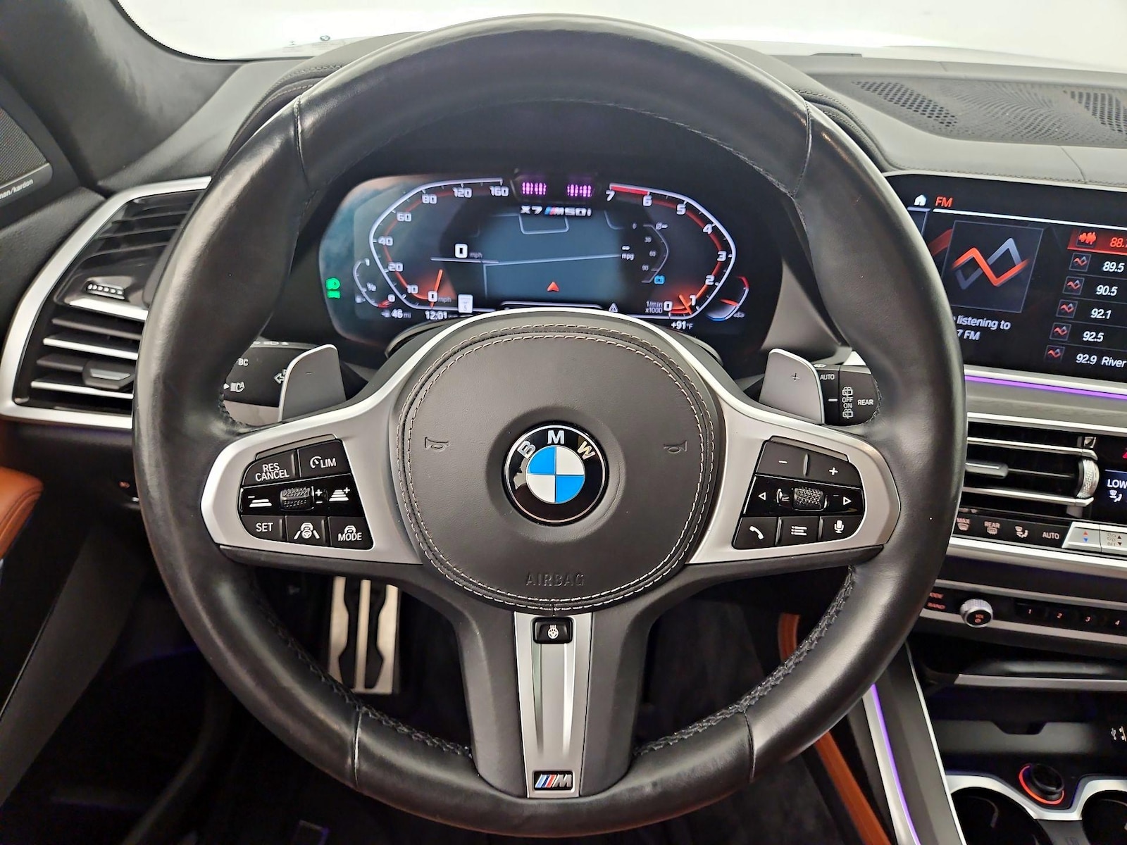 2022 BMW X7 M50i - Photo 11