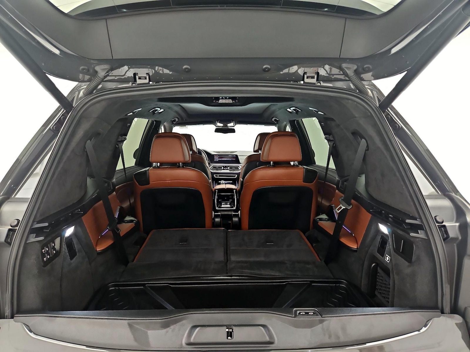 2022 BMW X7 M50i - Photo 25