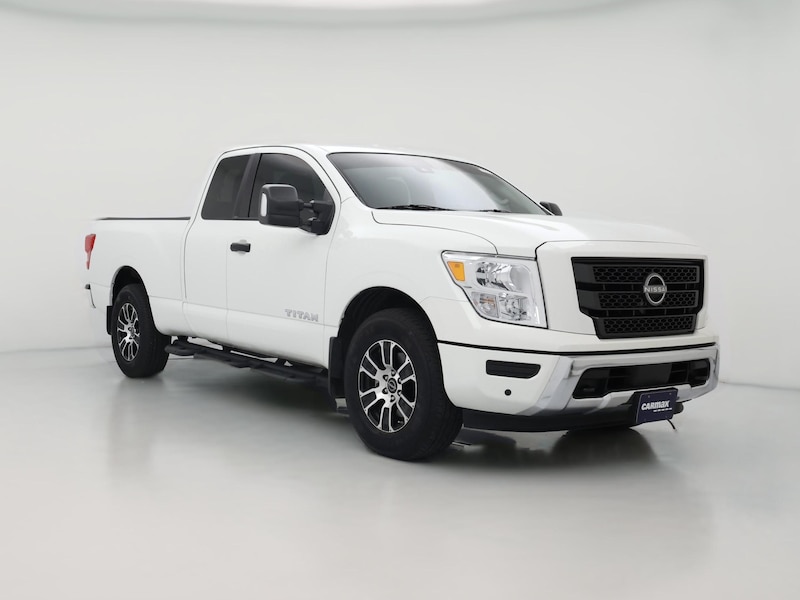2024 Nissan Titan SV