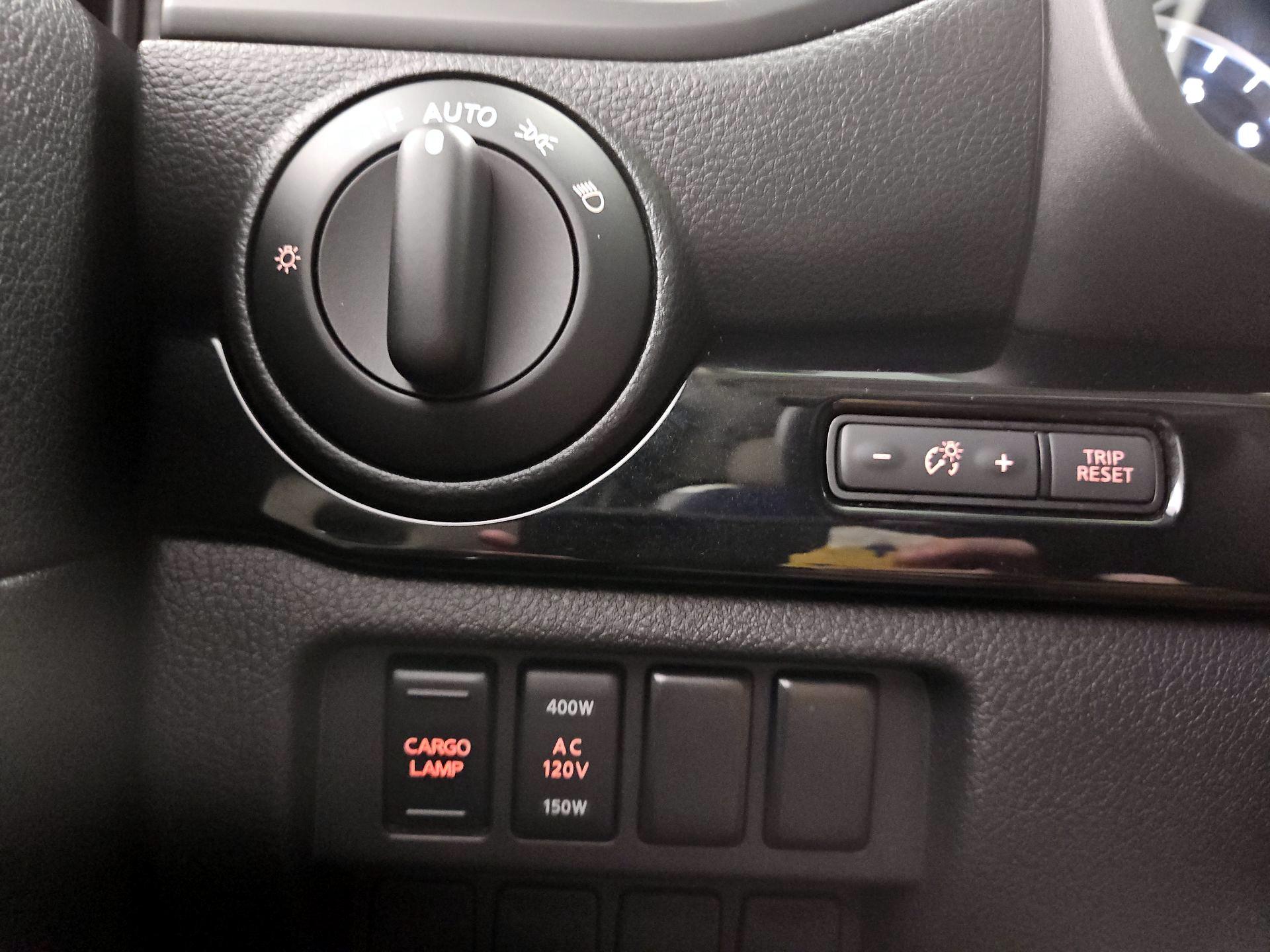 Thumbnail: 2024 Nissan Titan - 13