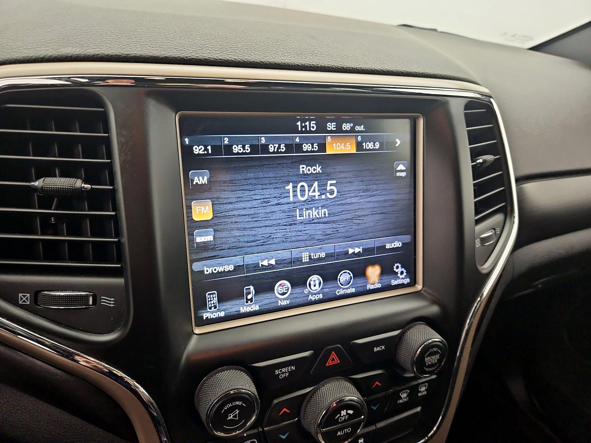Thumbnail: 2014 Jeep Grand Cherokee - 15