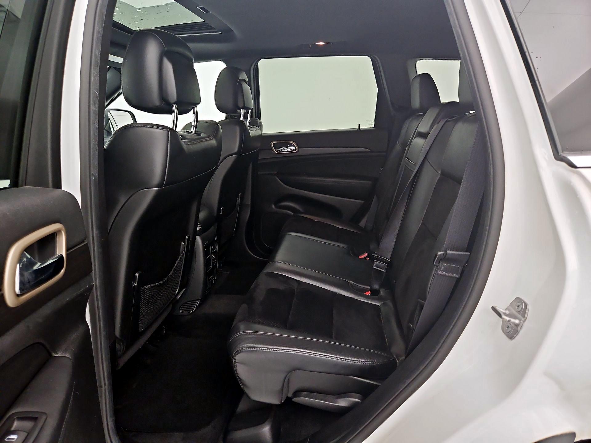 Thumbnail: 2014 Jeep Grand Cherokee - 20