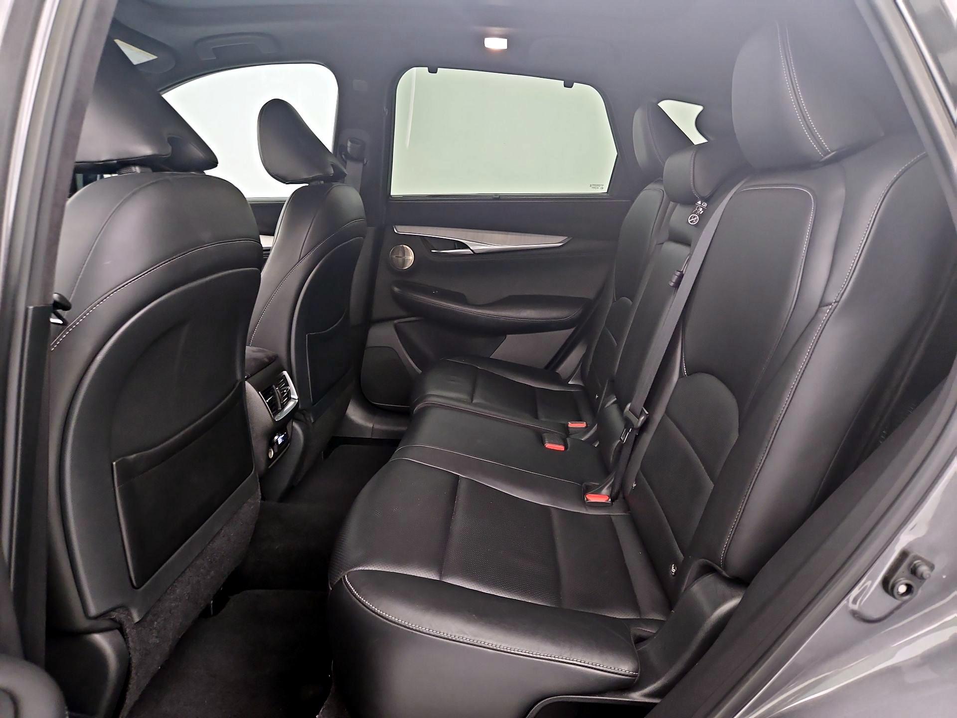 Thumbnail: 2019 INFINITI QX50 - 20
