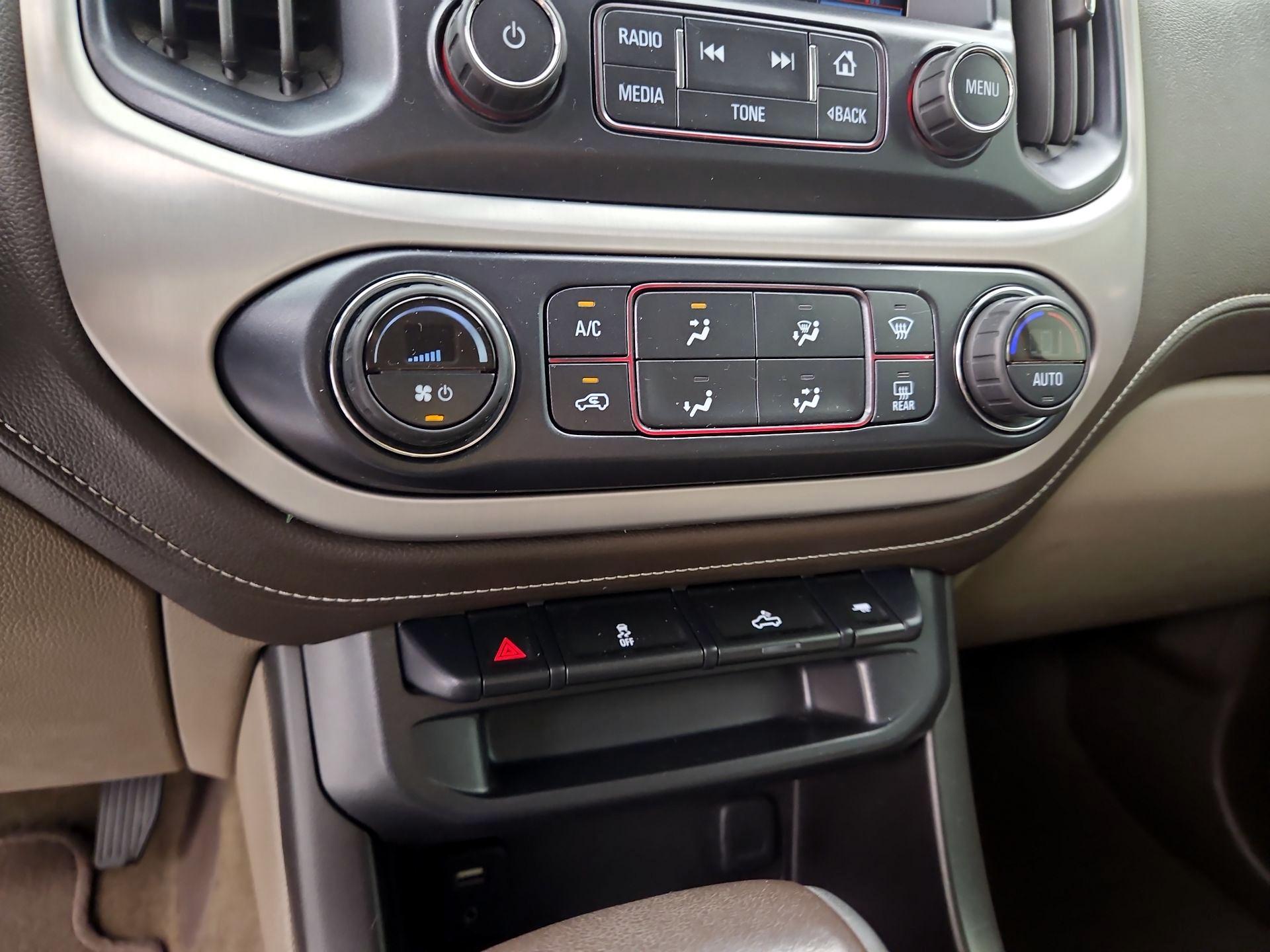 Thumbnail: 2016 GMC Canyon - 16