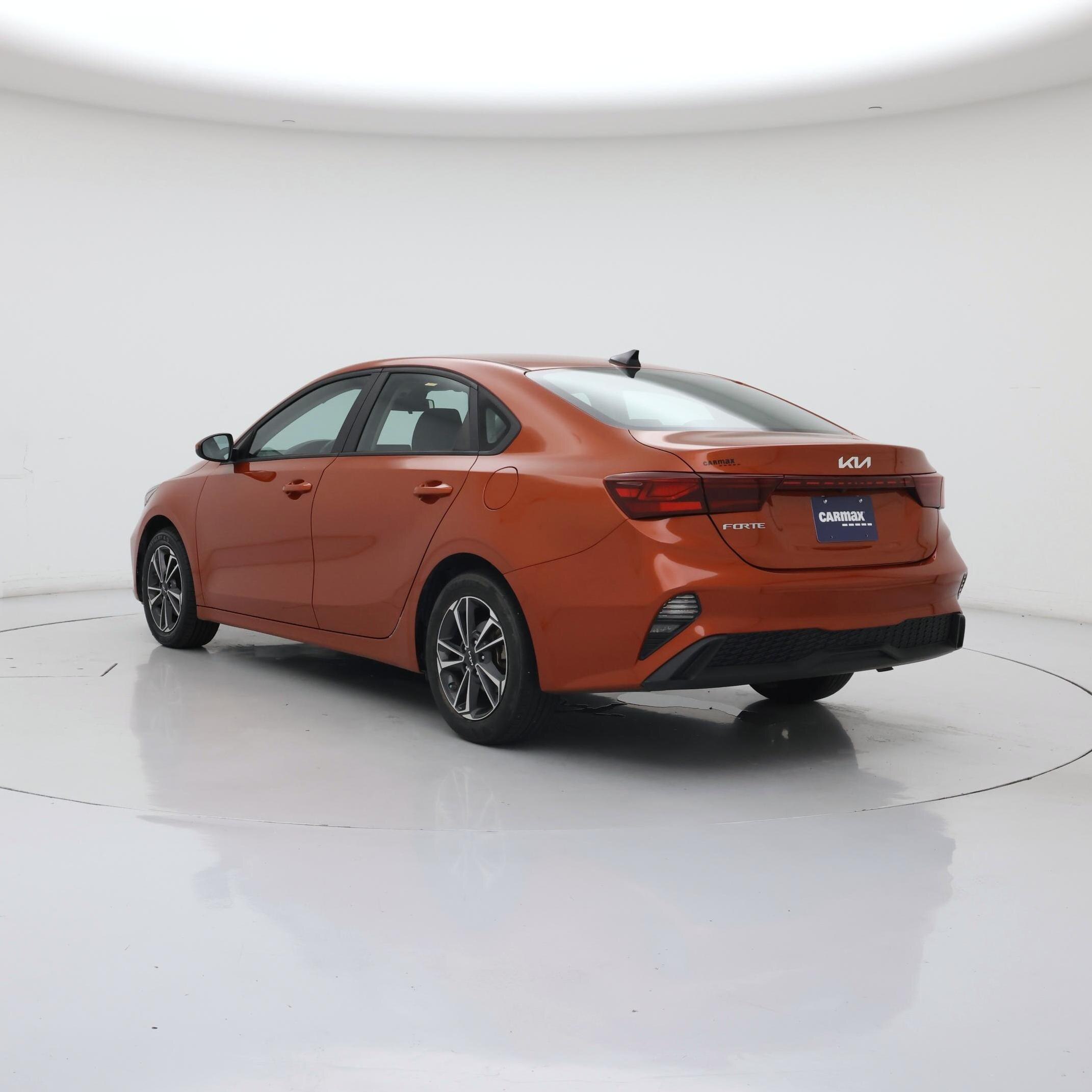 Thumbnail: 2024 Kia Forte - 2