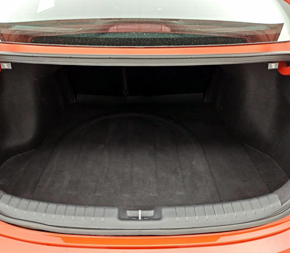 Trunk/Cargo (Seats Up)