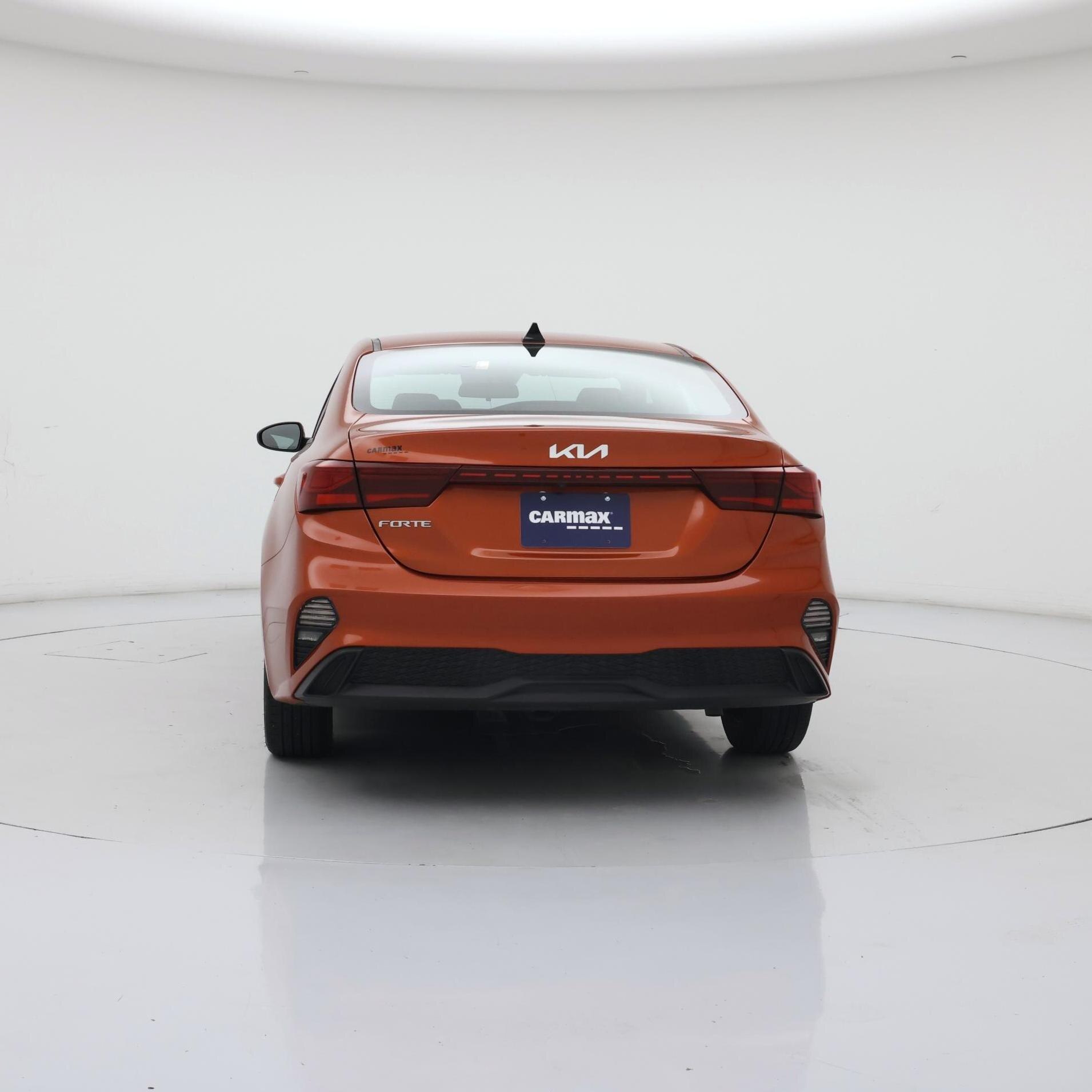 Thumbnail: 2024 Kia Forte - 6