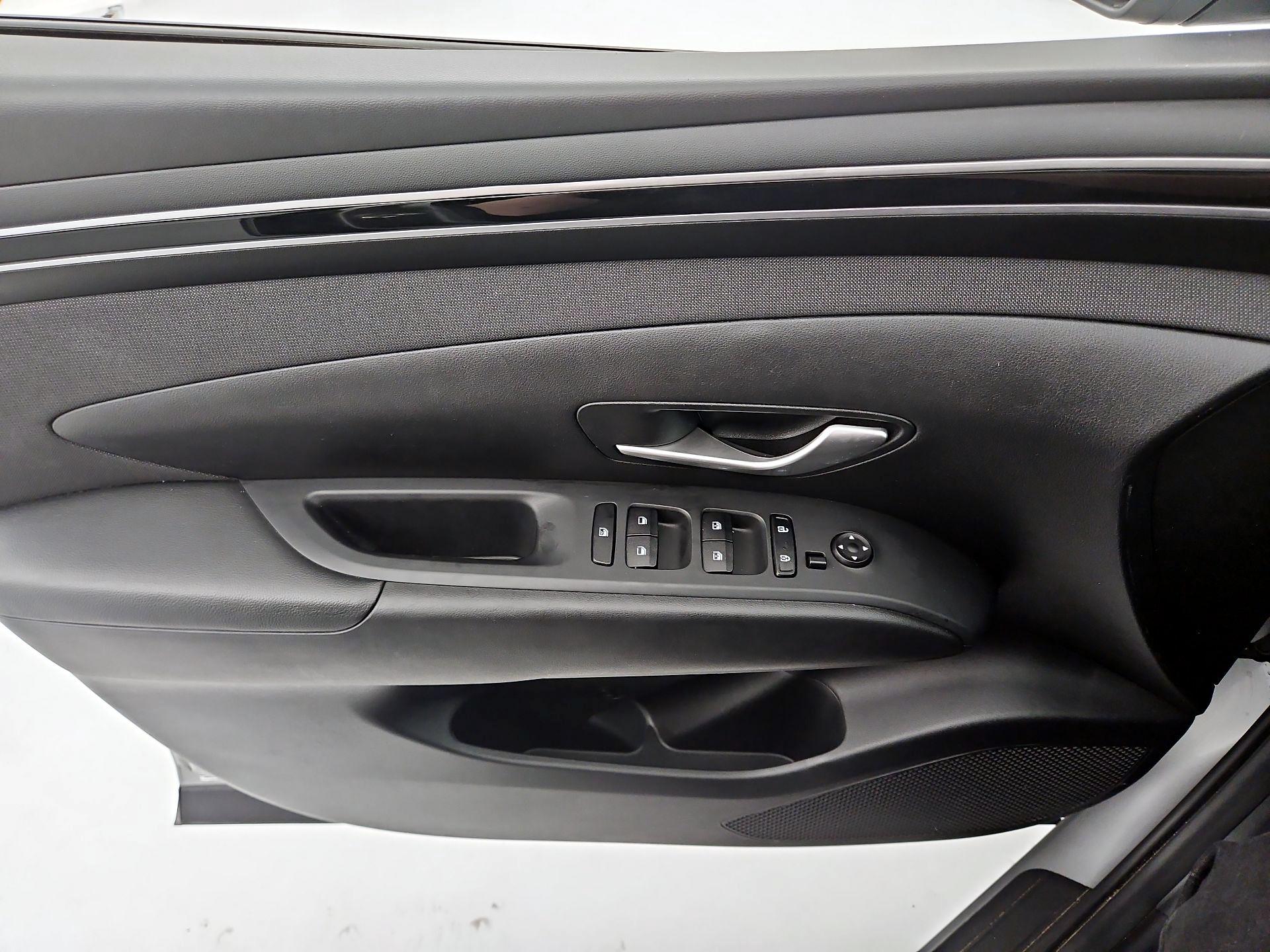 Thumbnail: 2023 Hyundai Tucson - 12