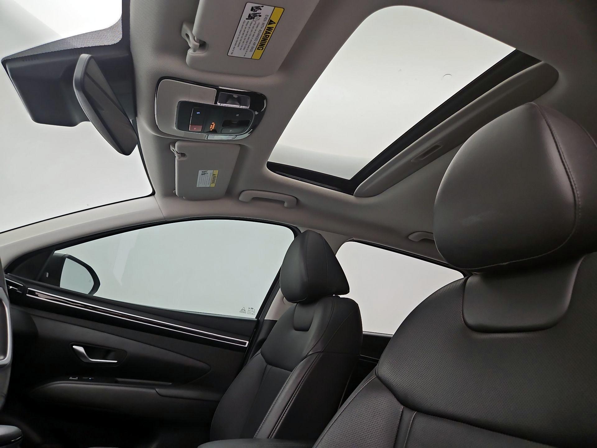 Thumbnail: 2023 Hyundai Tucson - 19