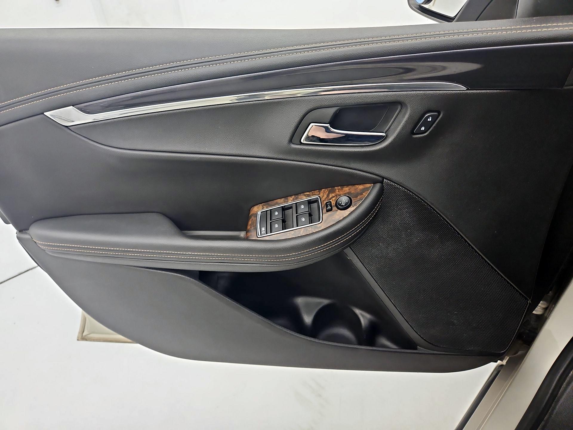 Thumbnail: 2015 Chevrolet Impala - 12