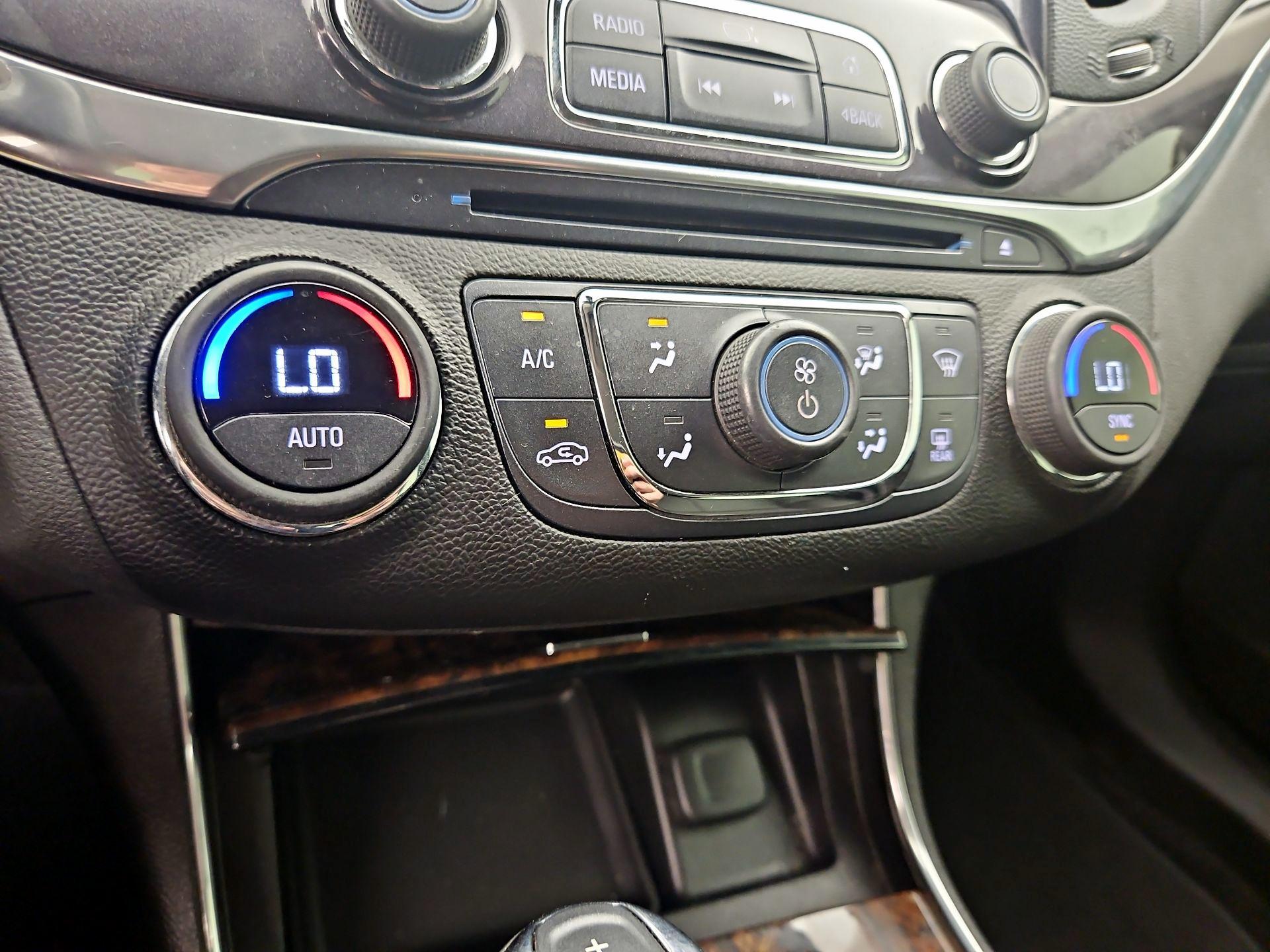 Thumbnail: 2015 Chevrolet Impala - 16