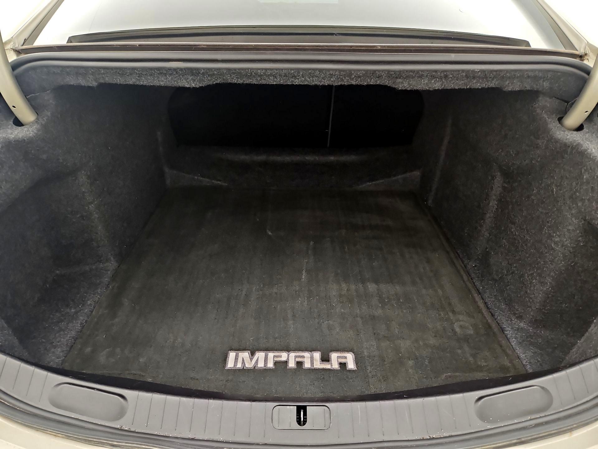 Thumbnail: 2015 Chevrolet Impala - 20