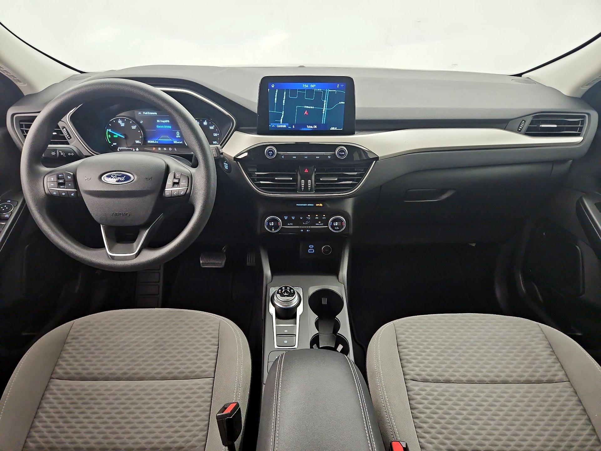 Thumbnail: 2021 Ford Escape - 9