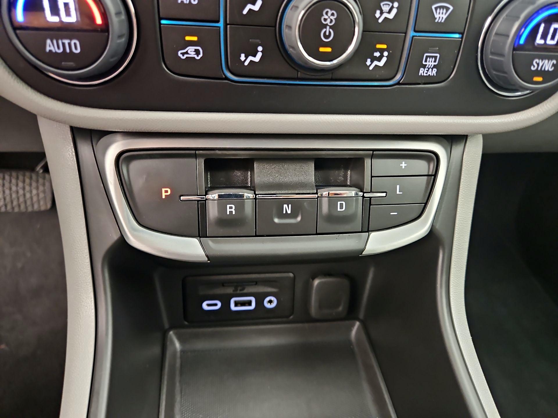 Thumbnail: 2024 GMC Terrain - 18