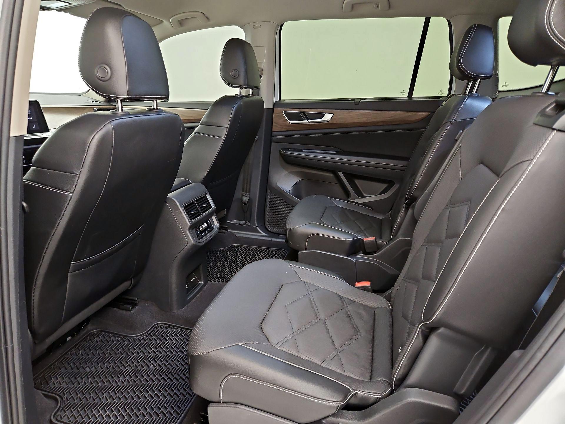 Thumbnail: 2024 Volkswagen Atlas - 19