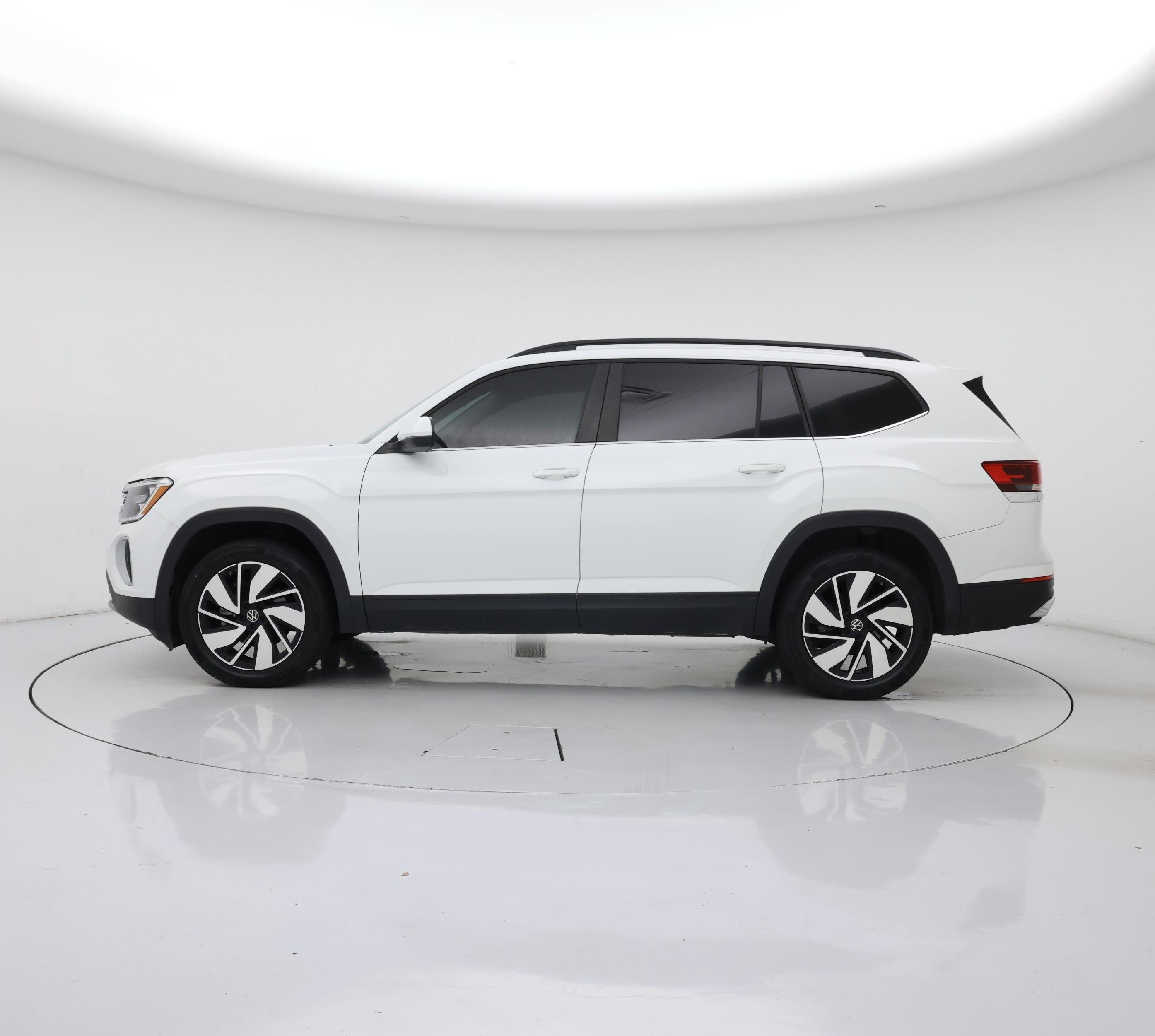 Thumbnail: 2024 Volkswagen Atlas - 3