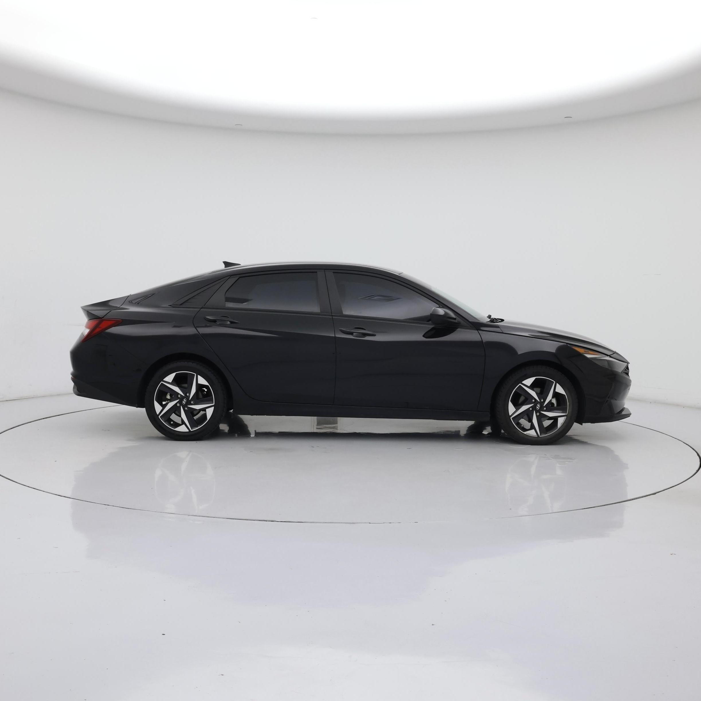 Thumbnail: 2023 Hyundai Elantra - 7