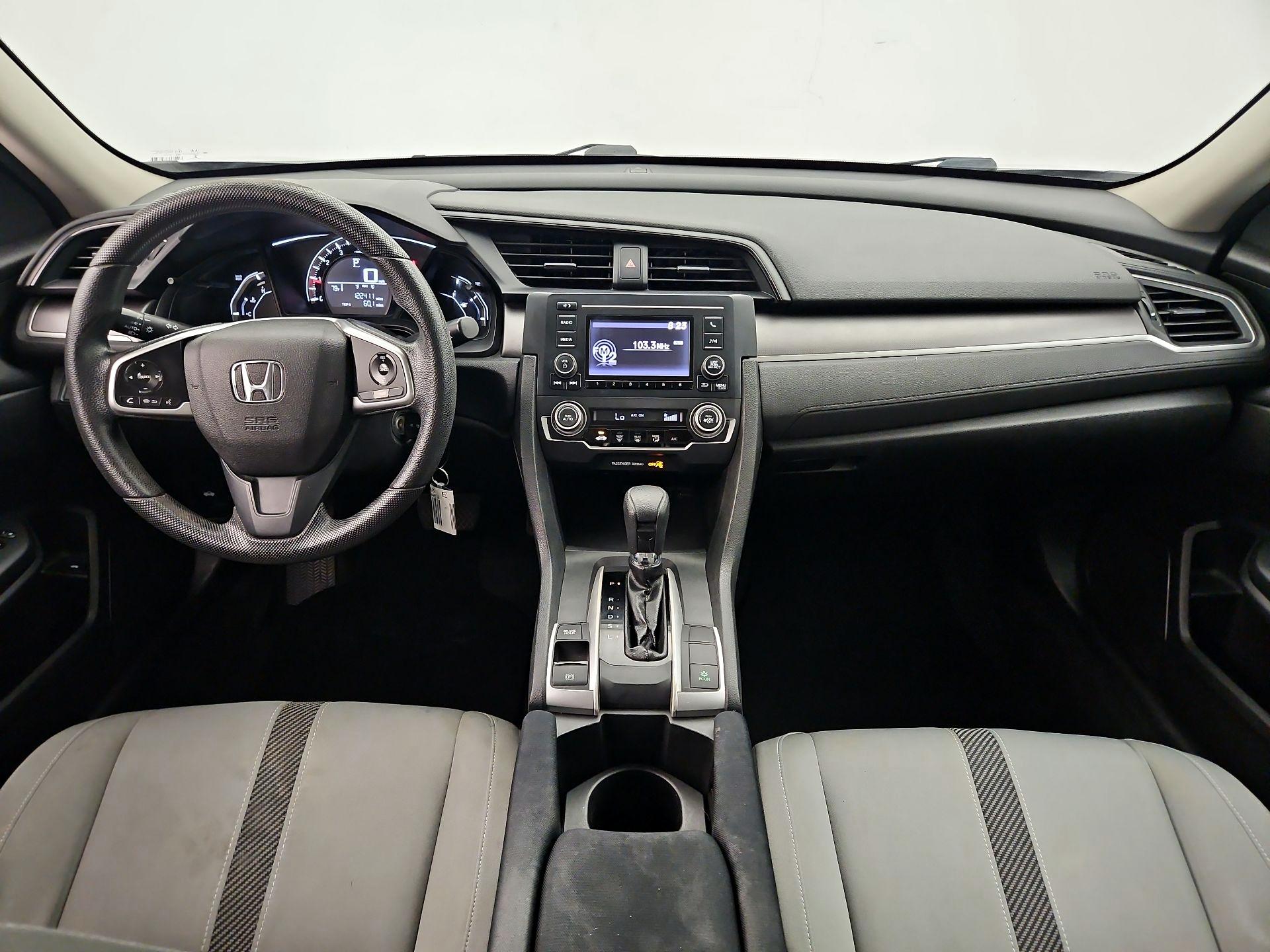 Thumbnail: 2016 Honda Civic - 9