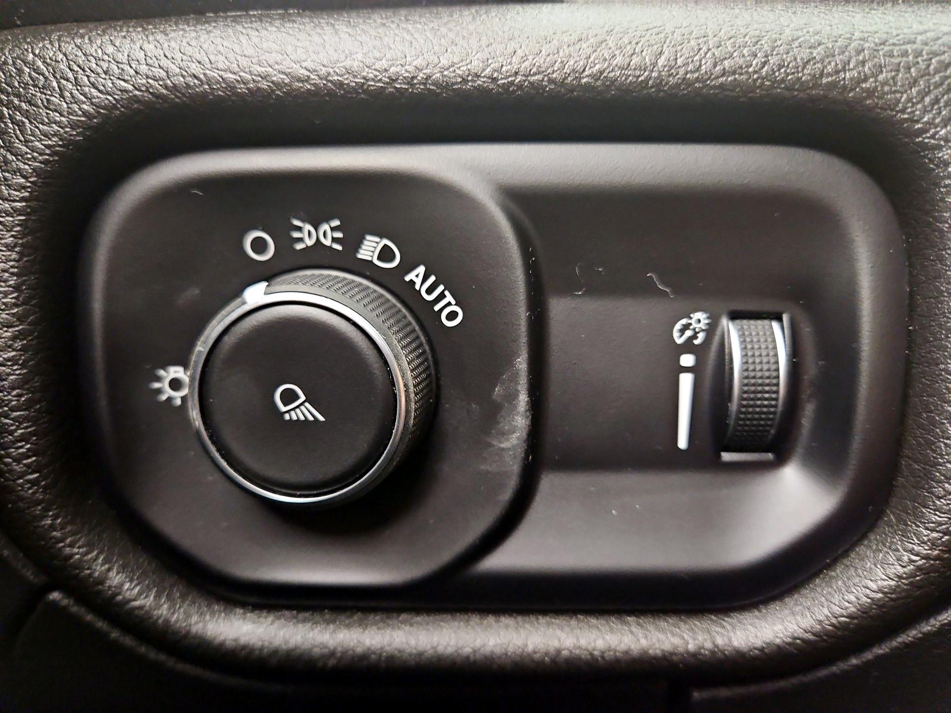 Thumbnail: 2024 RAM 1500 - 13