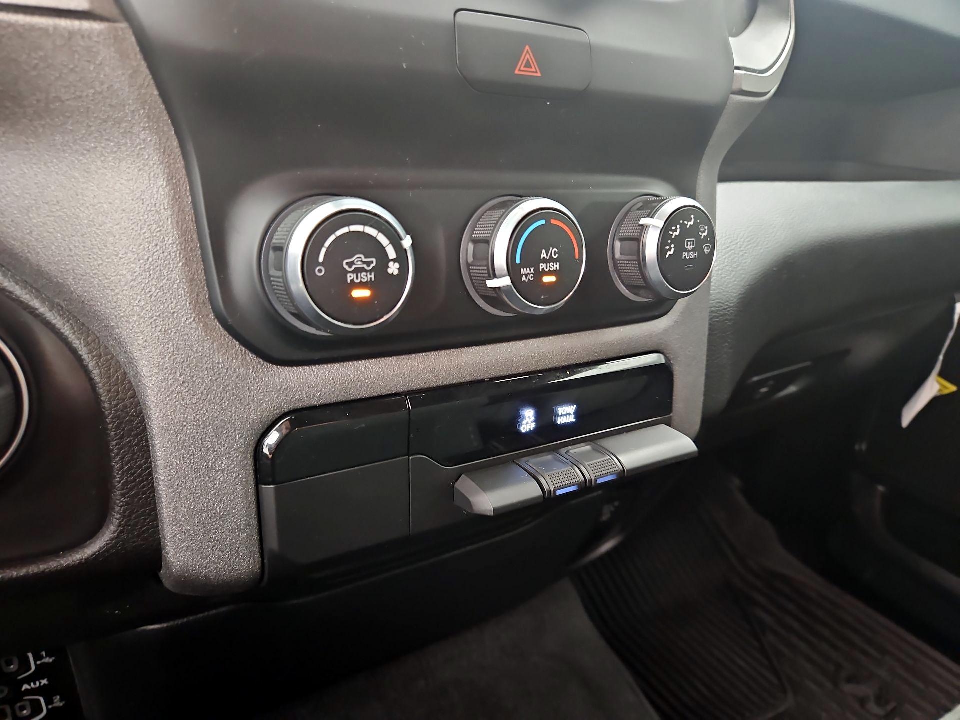 Thumbnail: 2024 RAM 1500 - 16
