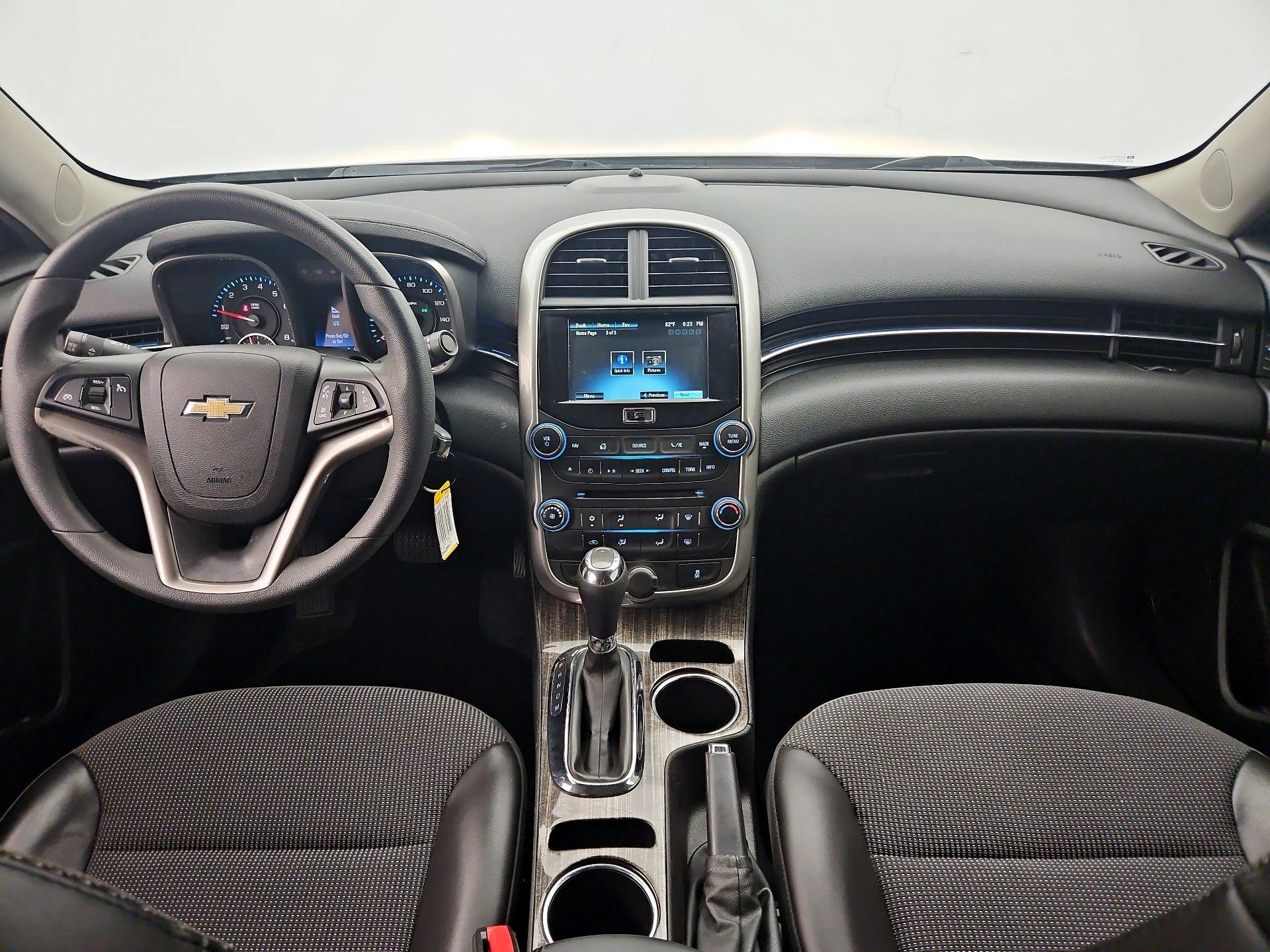Thumbnail: 2014 Chevrolet Malibu - 9