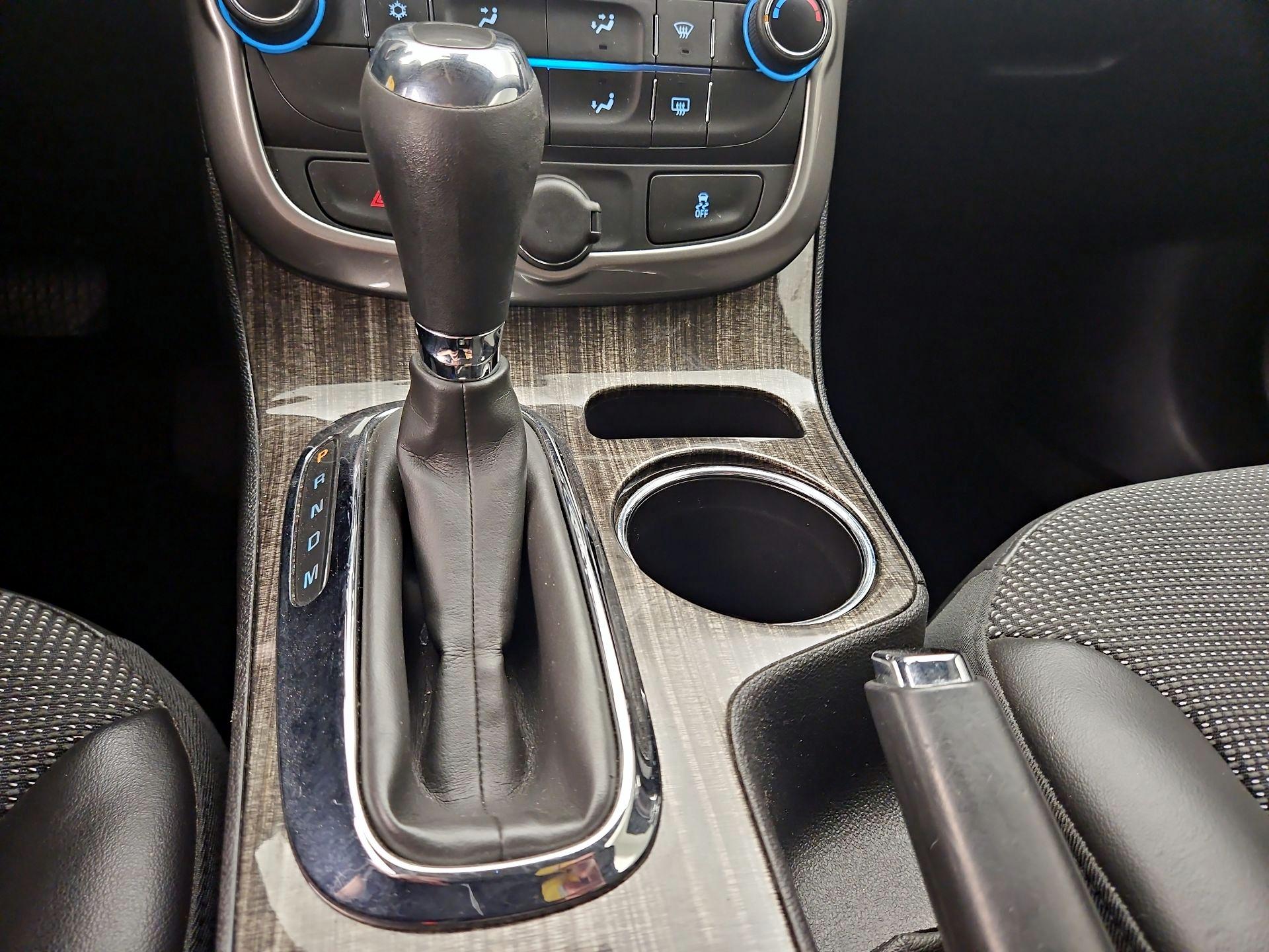 Thumbnail: 2014 Chevrolet Malibu - 17