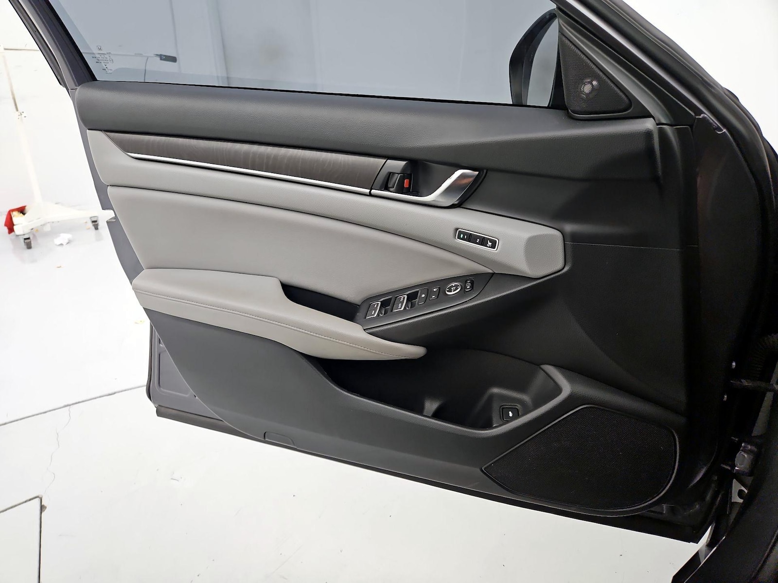 2018 Honda Accord EX-L - Photo 13