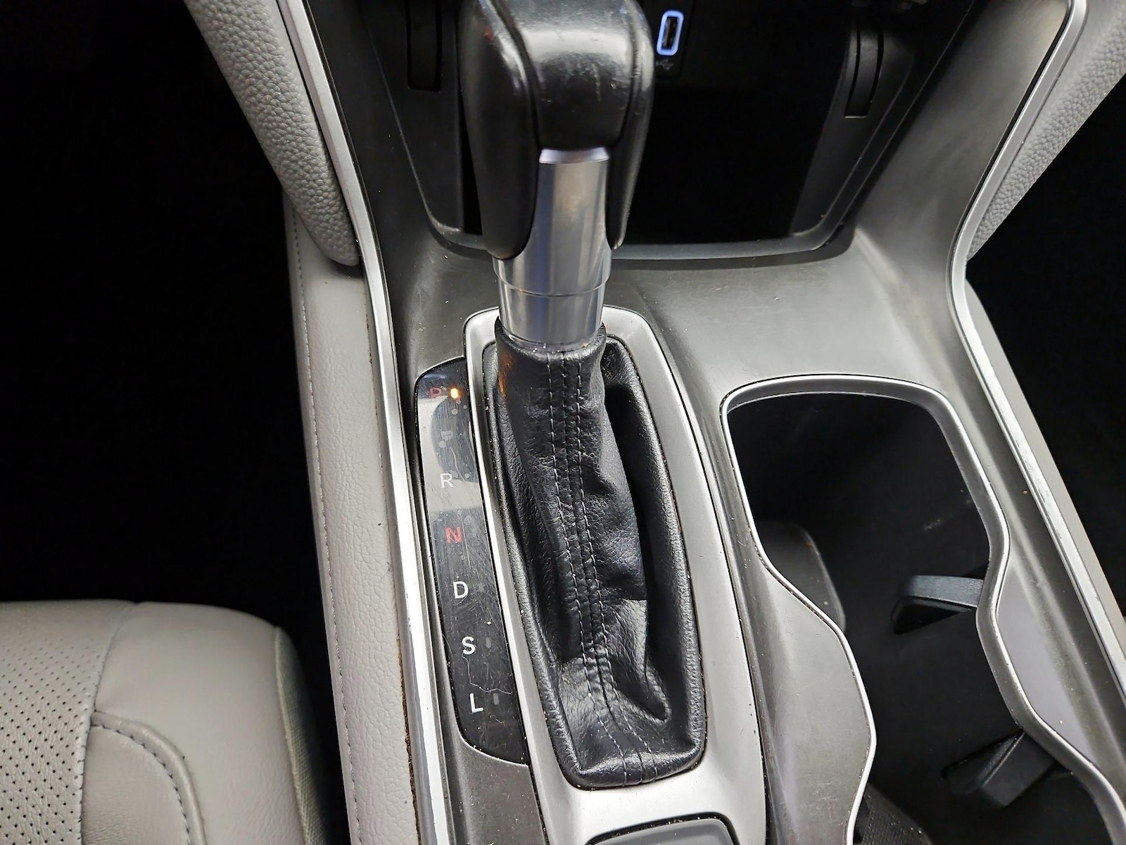 2018 Honda Accord EX-L - Photo 18