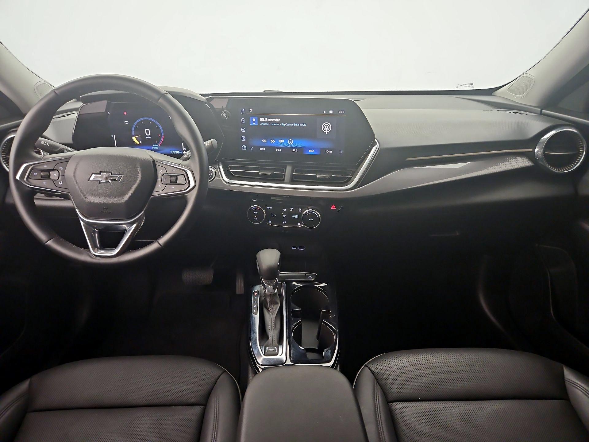 Thumbnail: 2025 Chevrolet Trax - 9