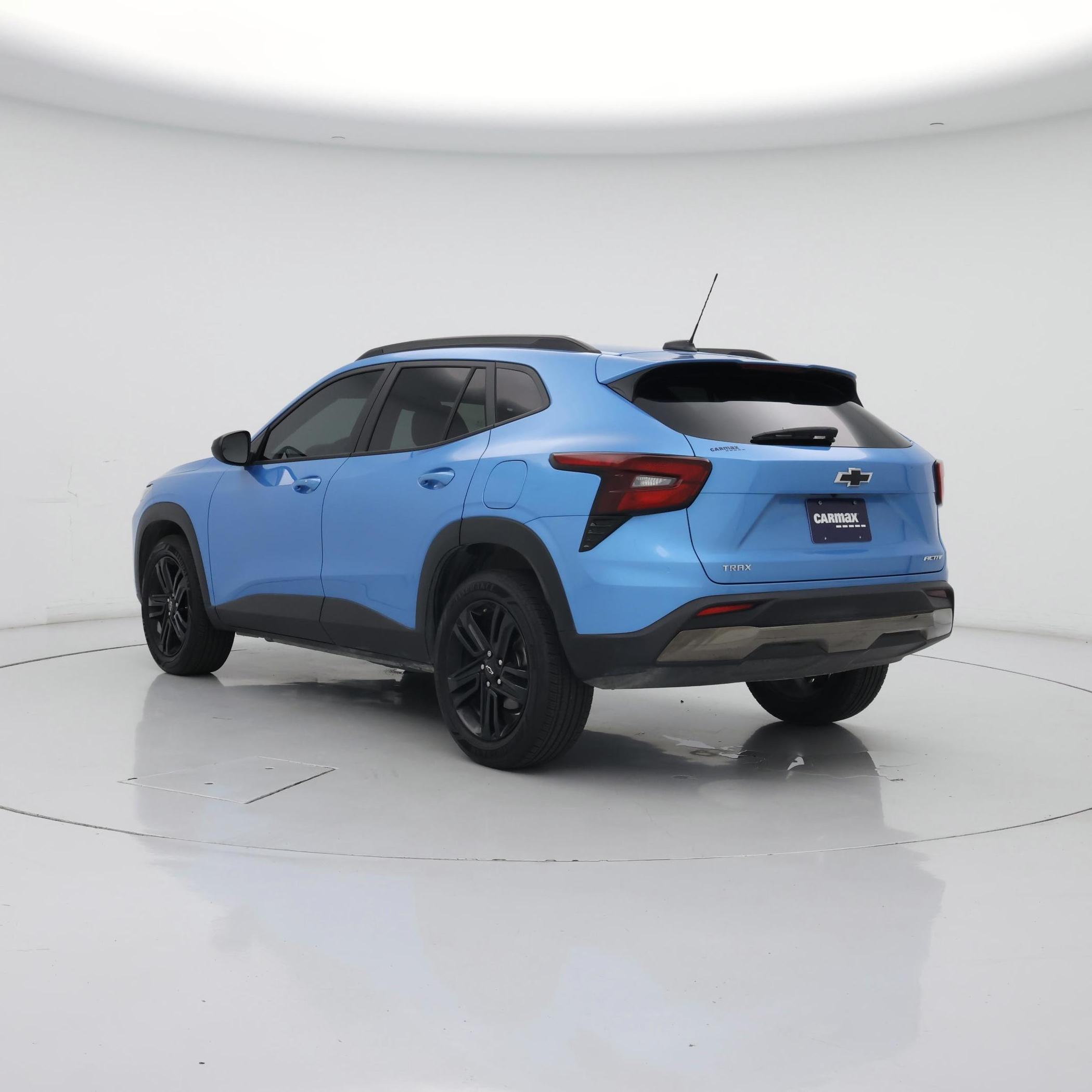 Thumbnail: 2025 Chevrolet Trax - 2