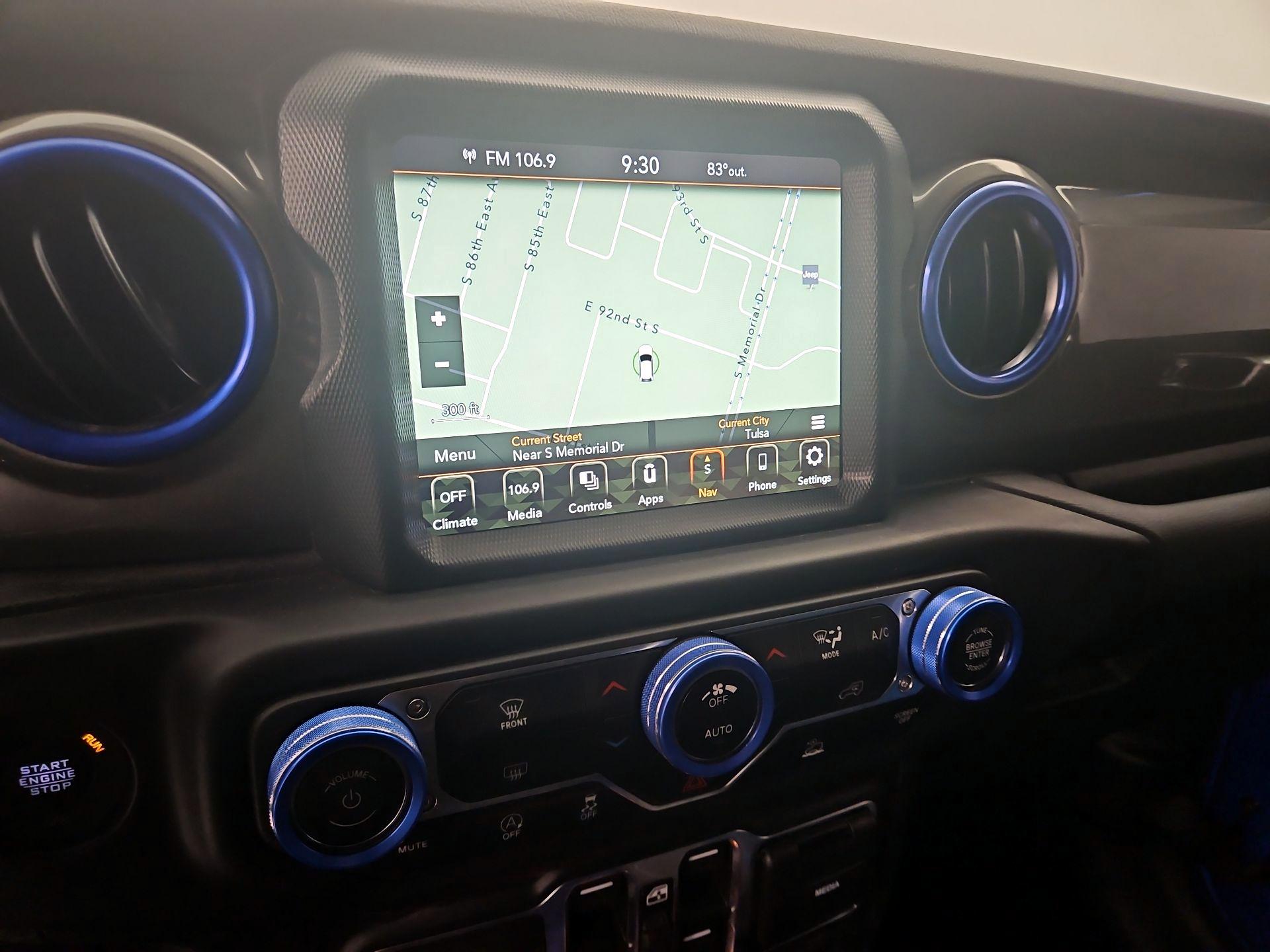 Thumbnail: 2023 Jeep Gladiator - 14